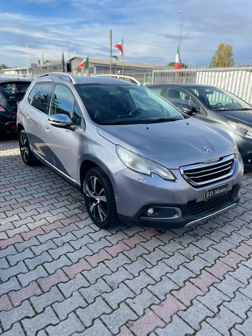Peugeot 2008 - 1