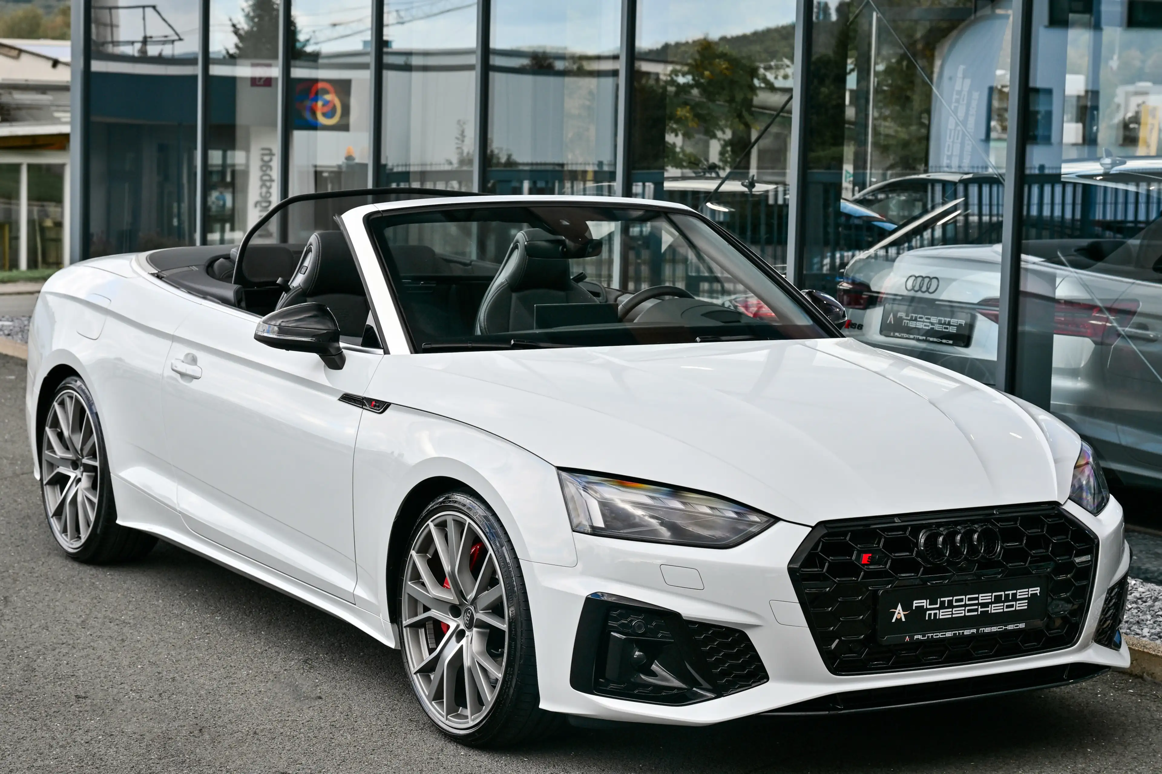 Audi S5 Cabrio 3.0 TFSI Competition Edition Plus* 20 — photo 3