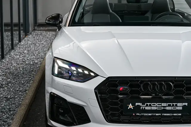 Audi S5 view 28