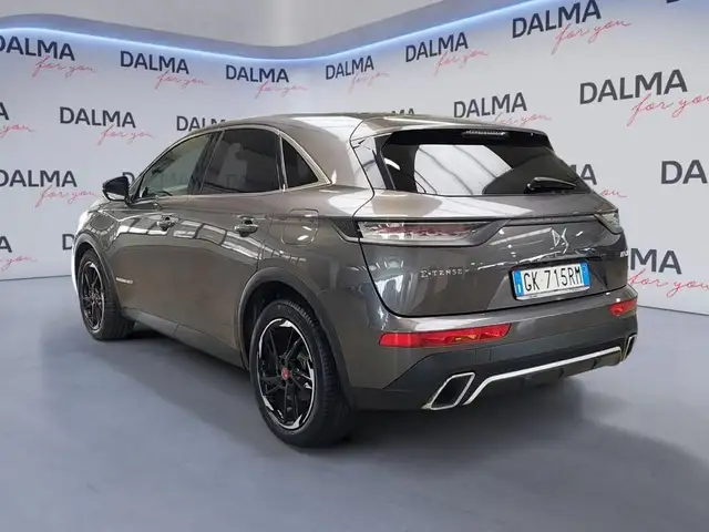 DS Automobiles DS 7 Crossback view 3