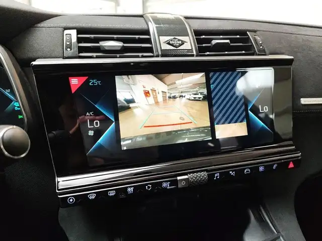 DS Automobiles DS 7 Crossback view 20
