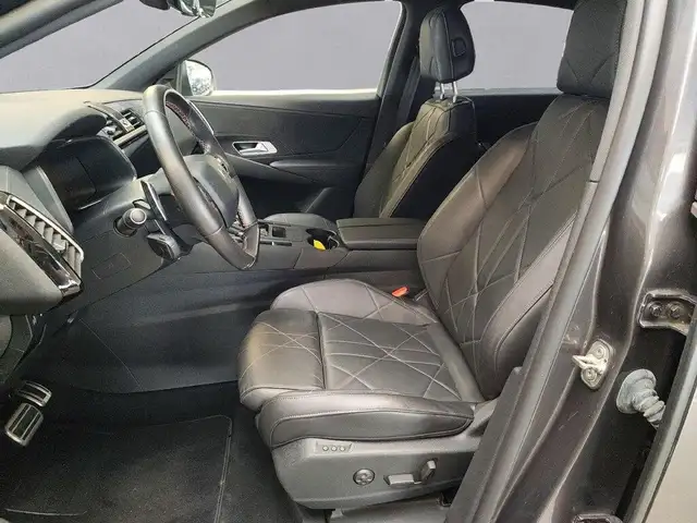 DS Automobiles DS 7 Crossback view 10
