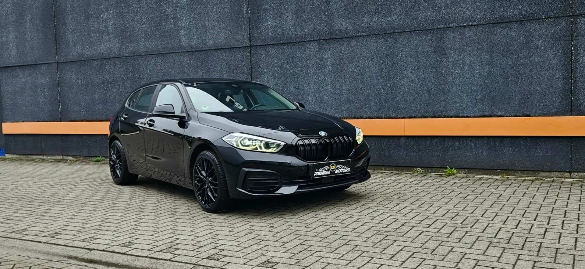 BMW 118 i BSNS EDITION/NAVI PROFF/LED/*1 EIGENR.TOP STAAT - 1