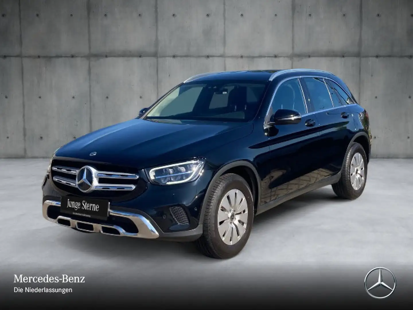 Mercedes-Benz GLC 220 d 4M LED+KAMERA+KEYLESS+9G Schwarz - 2