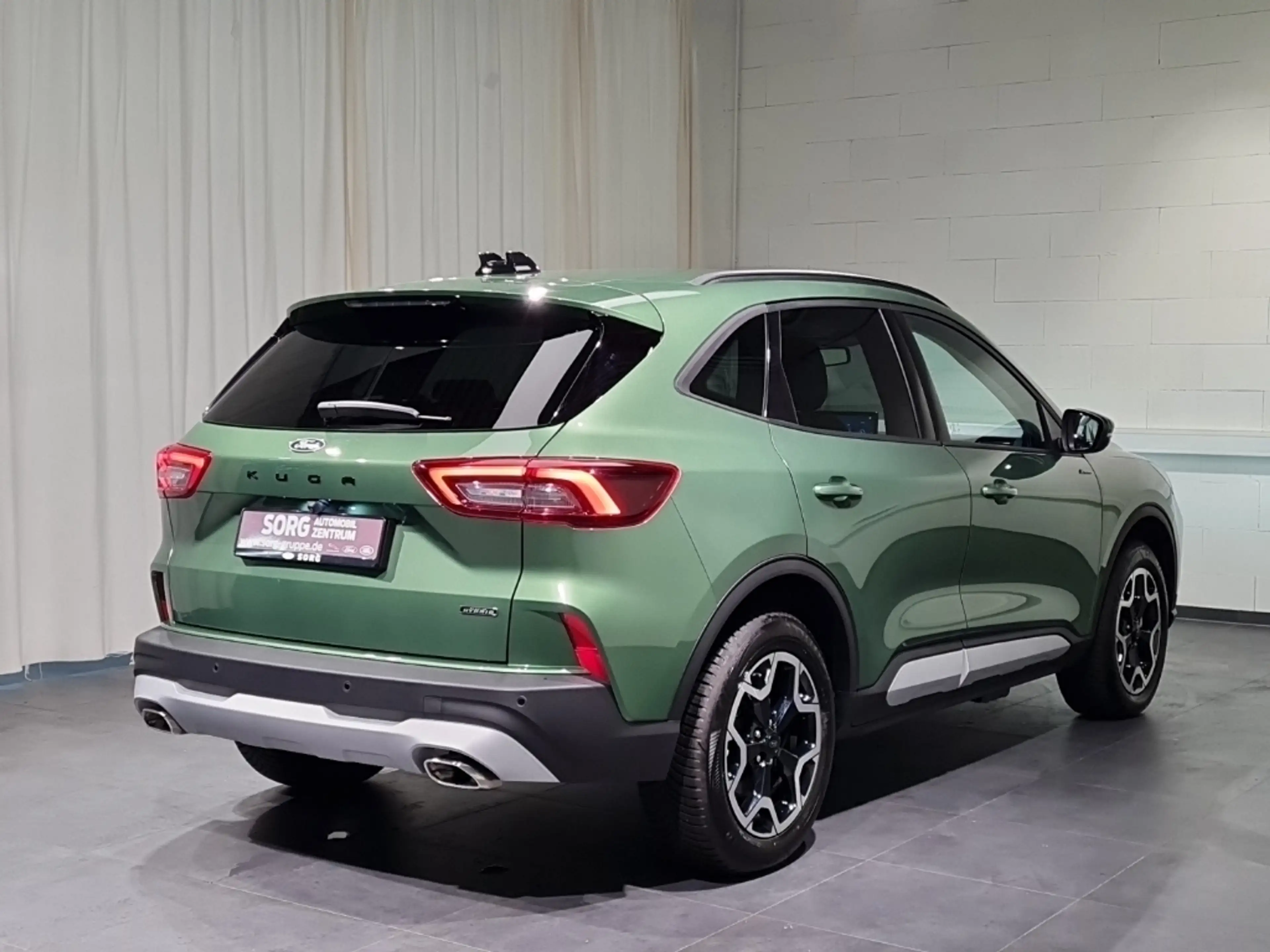 Ford Kuga 2.5 PHEV Active*LED*HEAD-UP*GJR*-39%* — photo 3