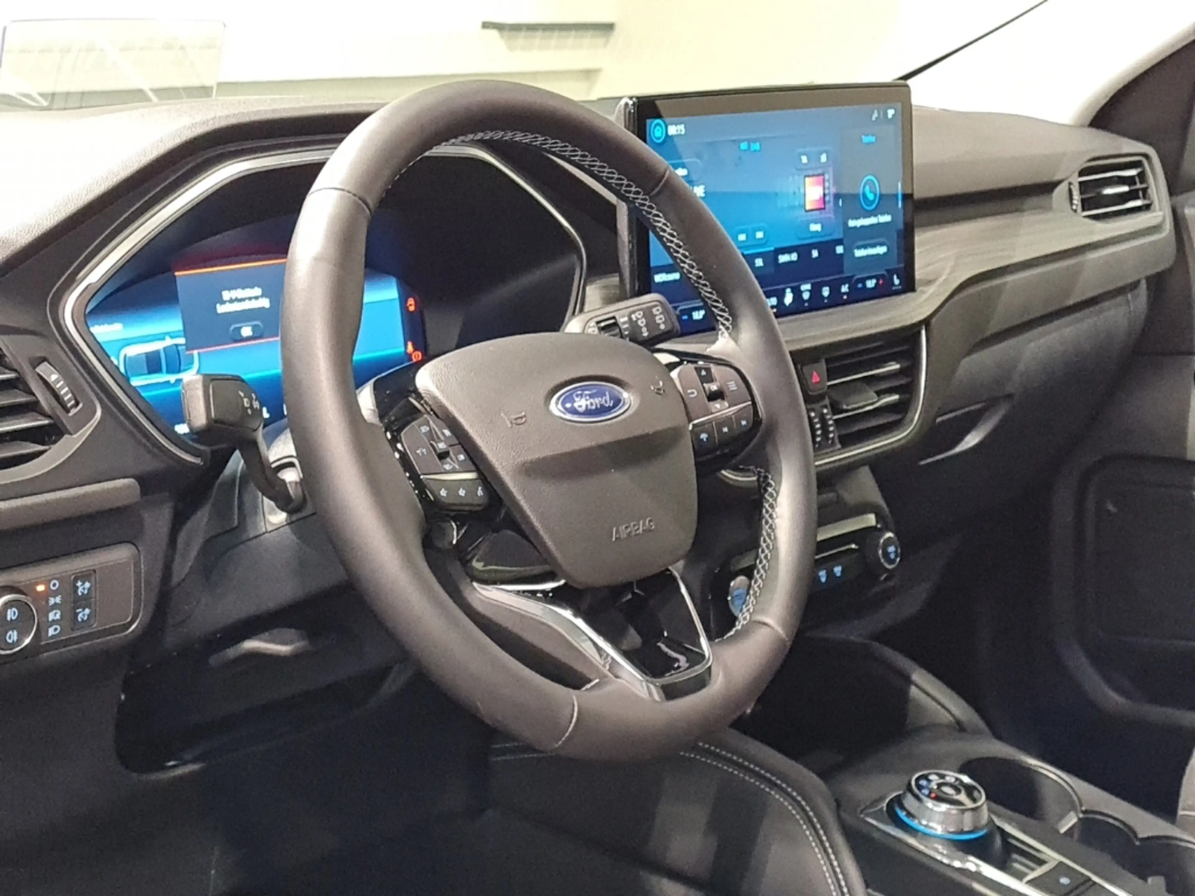 Ford Kuga 2.5 PHEV Active*LED*HEAD-UP*GJR*-39%* — photo 11