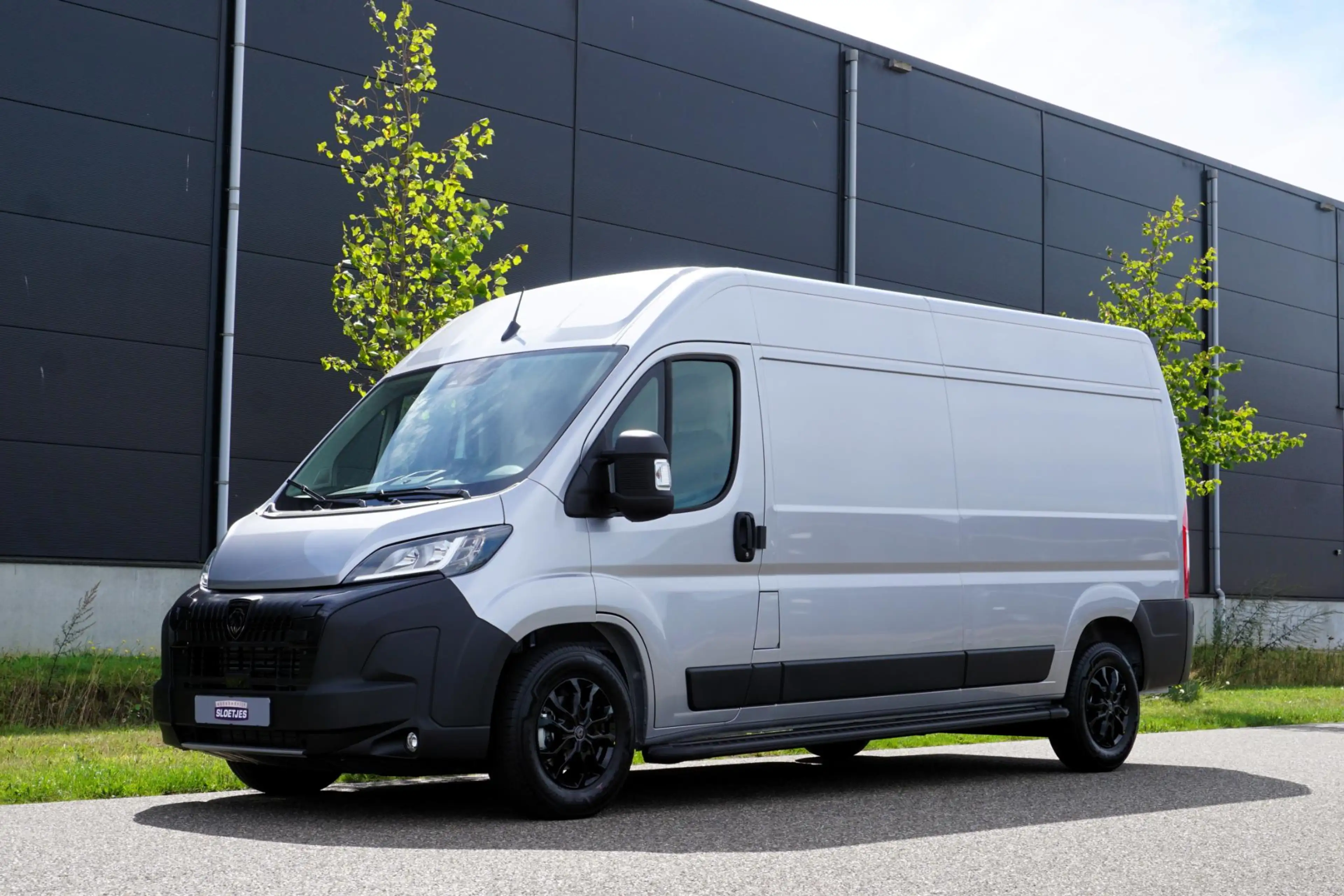 Peugeot Boxer 2.2 BlueHDi 180 L3H2 3.5t Nieuw en BPM vrij |180 p — photo 4