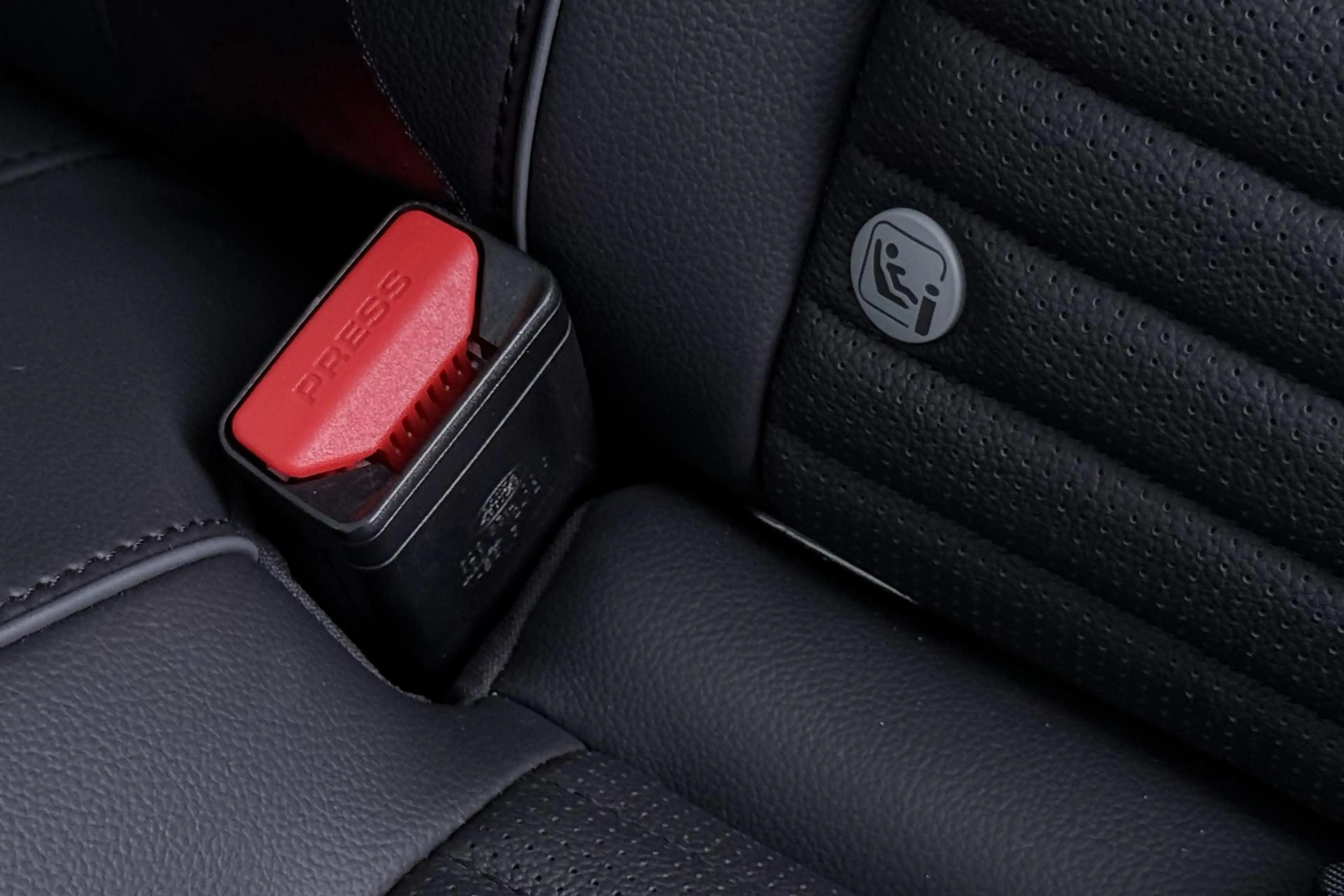 Land Rover Discovery Sport 1.5 P270e PHEV Dynamic SE | Trekhaak | Meridian Su — photo 42