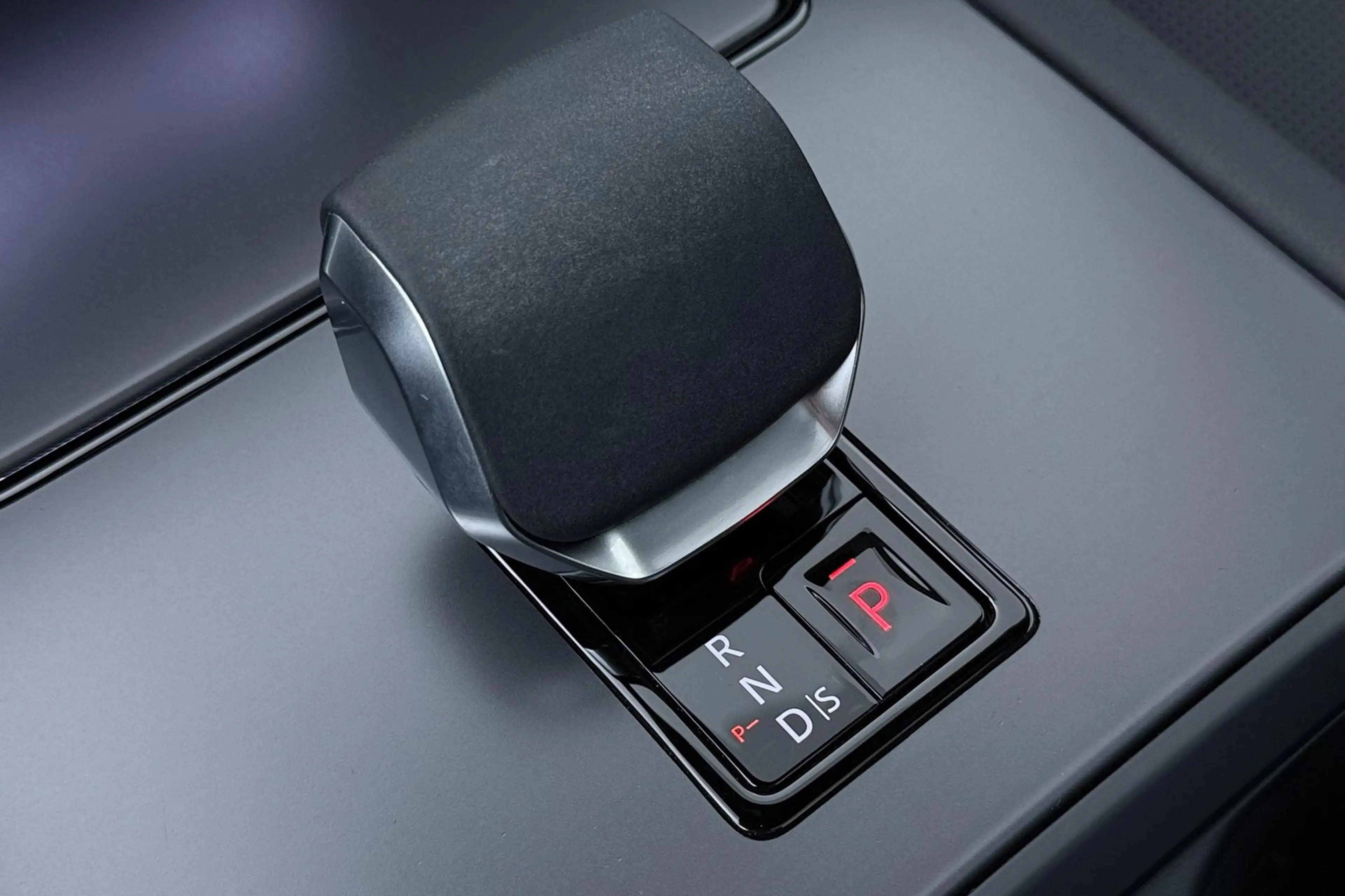 Land Rover Discovery Sport 1.5 P270e PHEV Dynamic SE | Trekhaak | Meridian Su — photo 33