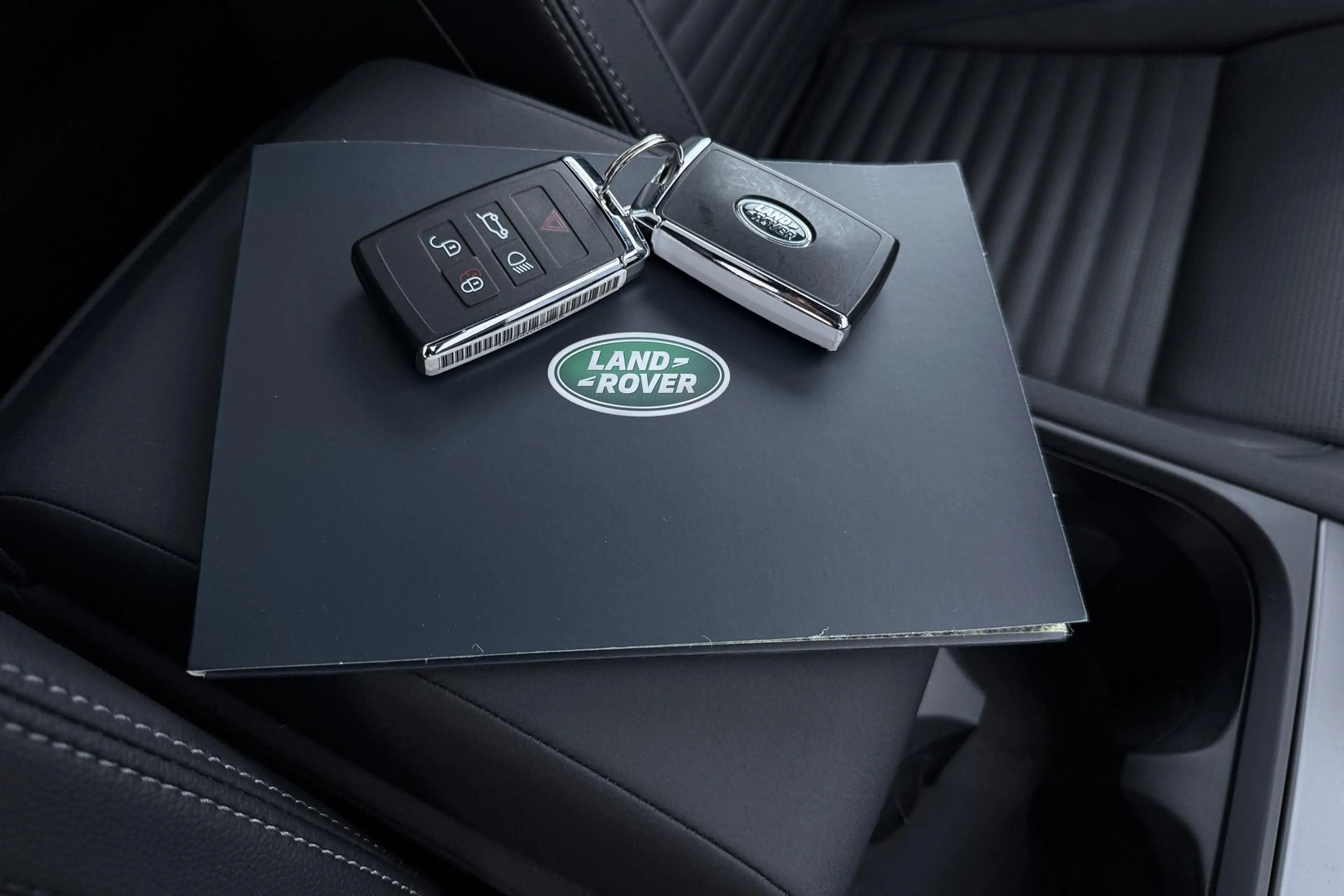 Land Rover Discovery Sport 1.5 P270e PHEV Dynamic SE | Trekhaak | Meridian Su — photo 18