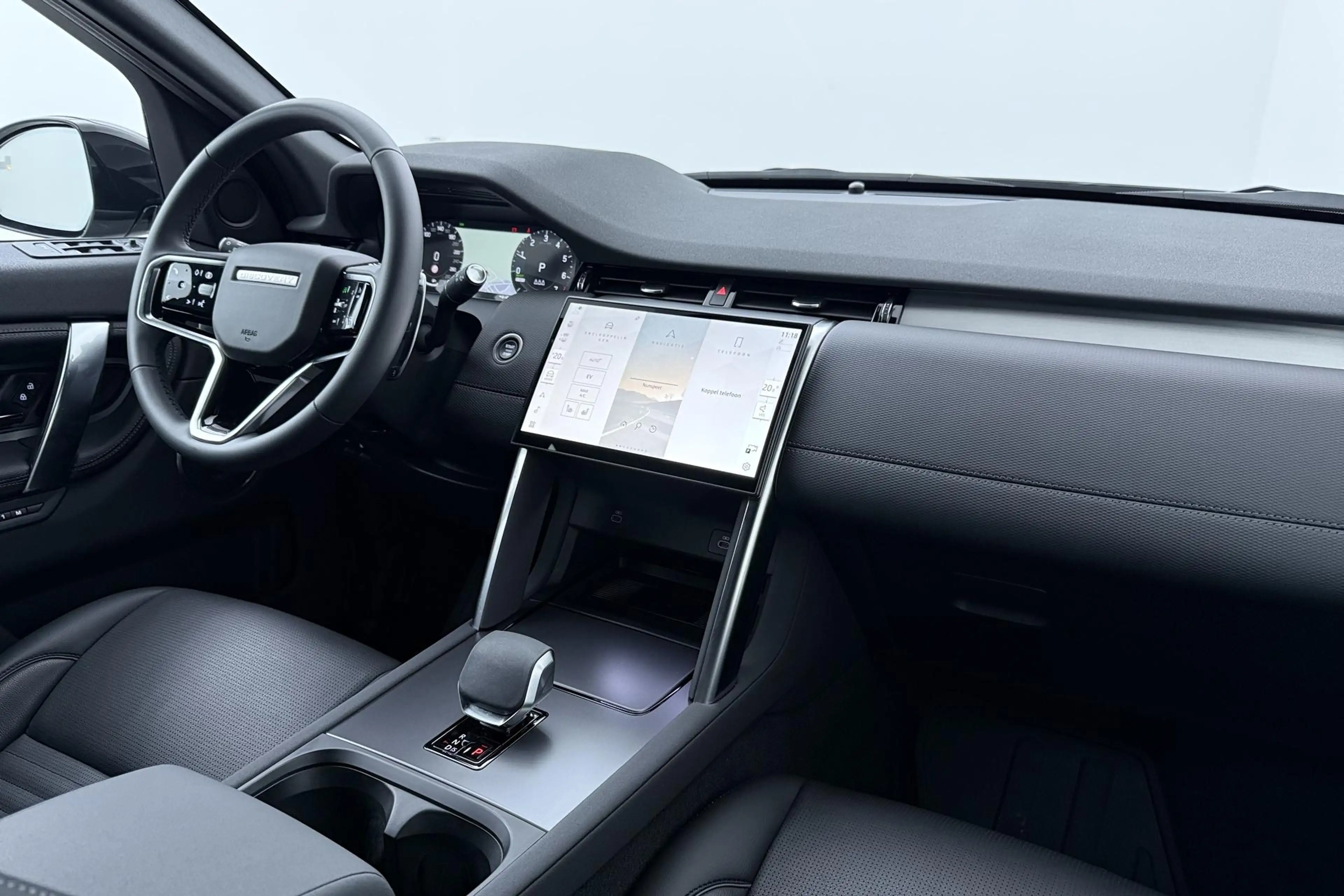 Land Rover Discovery Sport 1.5 P270e PHEV Dynamic SE | Trekhaak | Meridian Su — photo 17