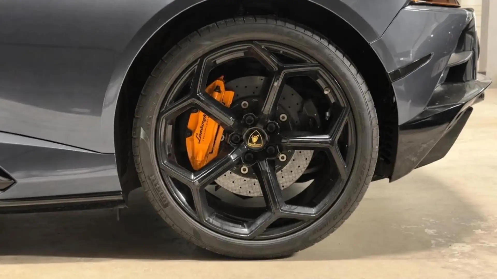 람보르기니 SPYDER 5.2 640 EVO 4WD BVA 2020 건메탈 사진 7