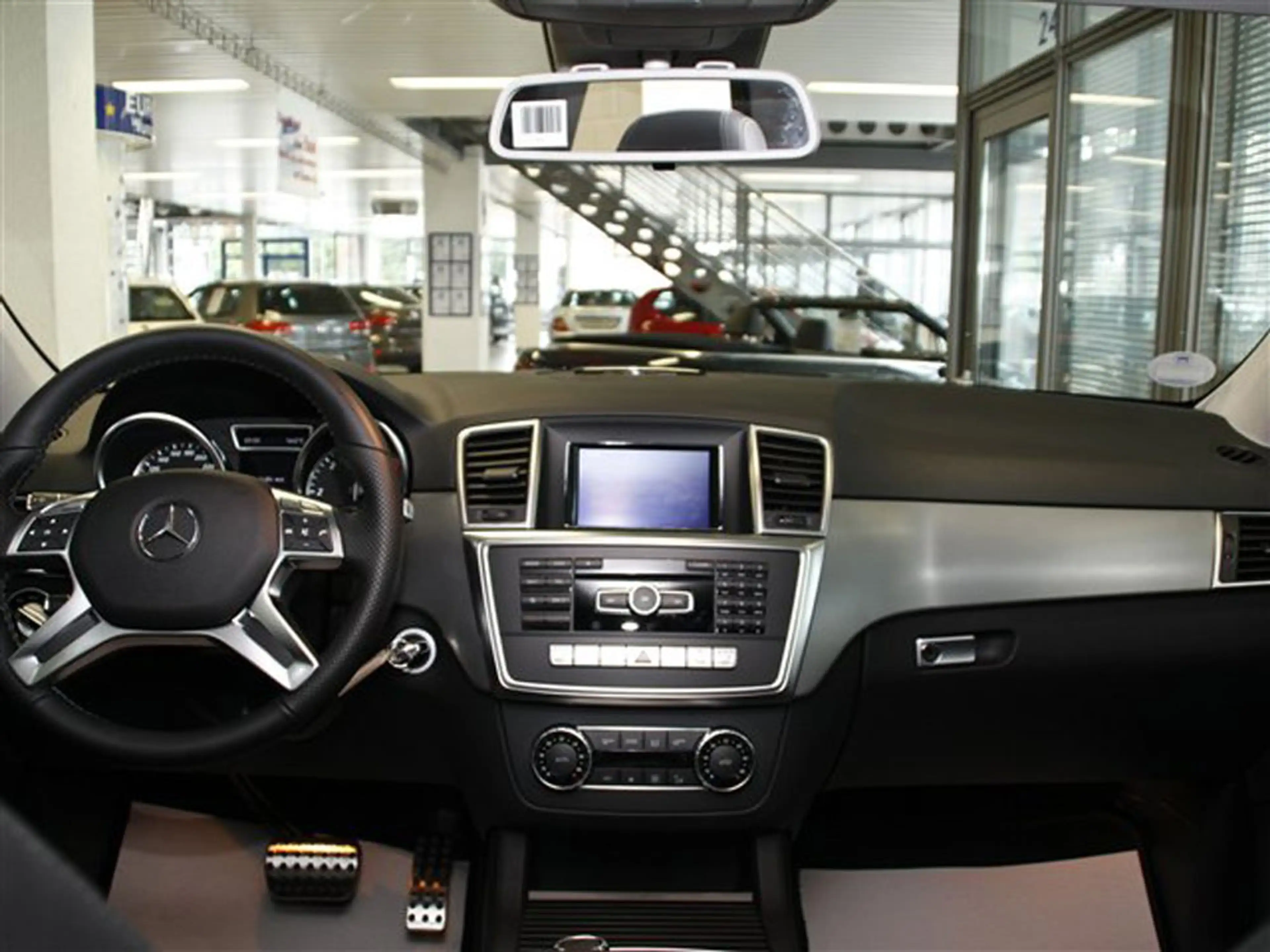 Mercedes-Benz ML 350 nur Gewerblich oder Export — photo 6