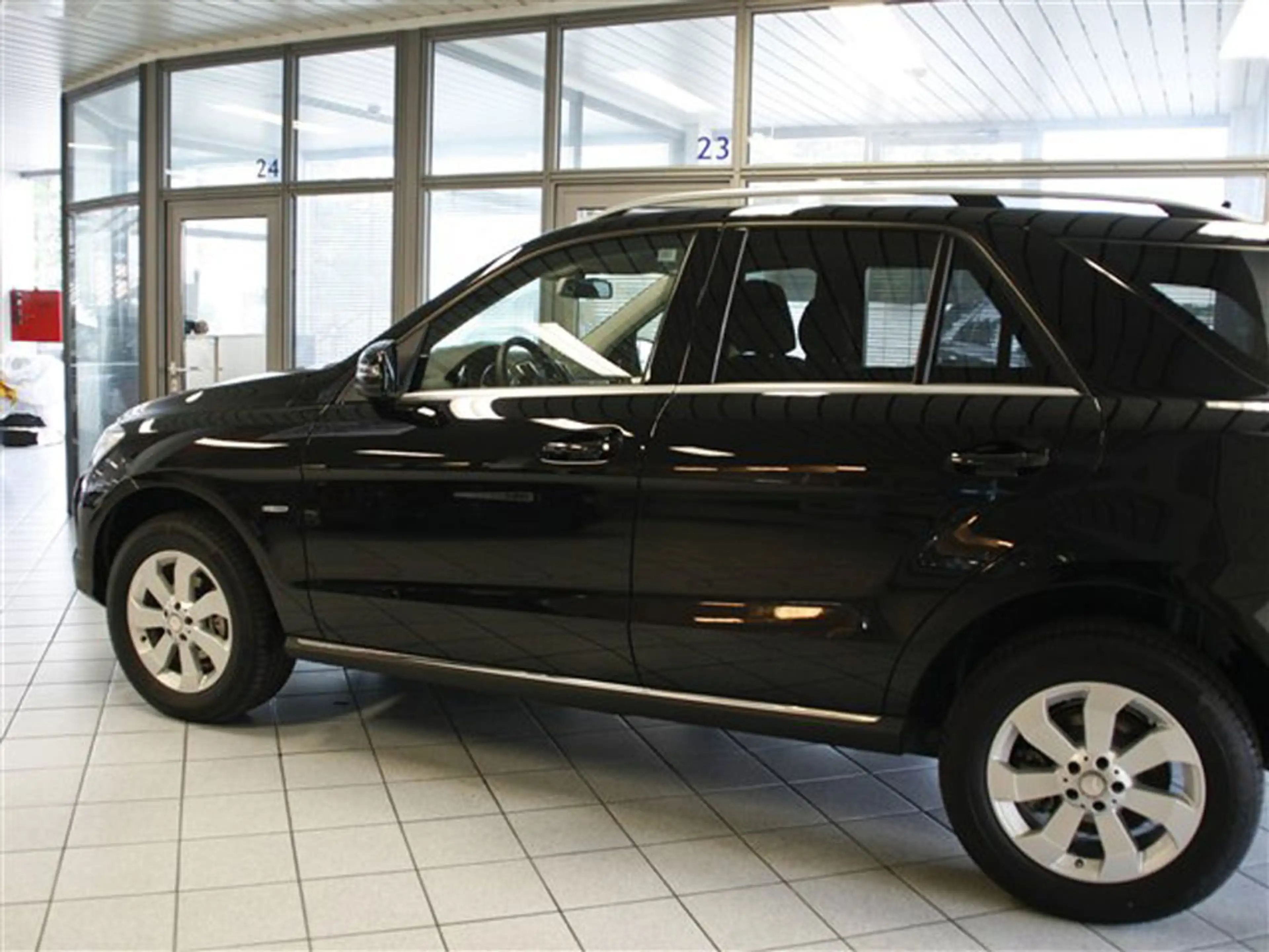 Mercedes-Benz ML 350 nur Gewerblich oder Export — photo 10