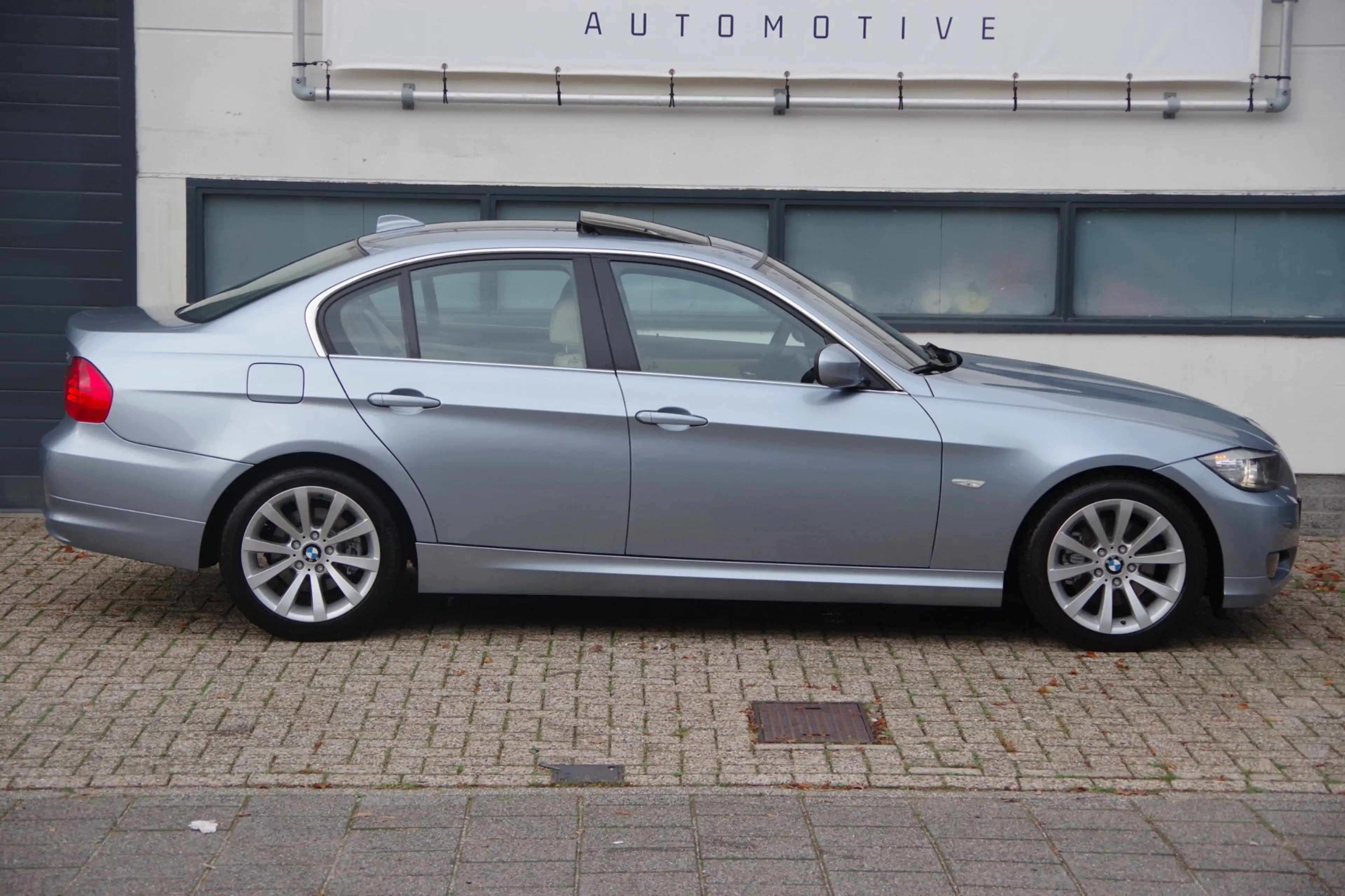 BMW 325 3-serie 325i High Executive |Nieuwstaat| Dealer on — photo 4