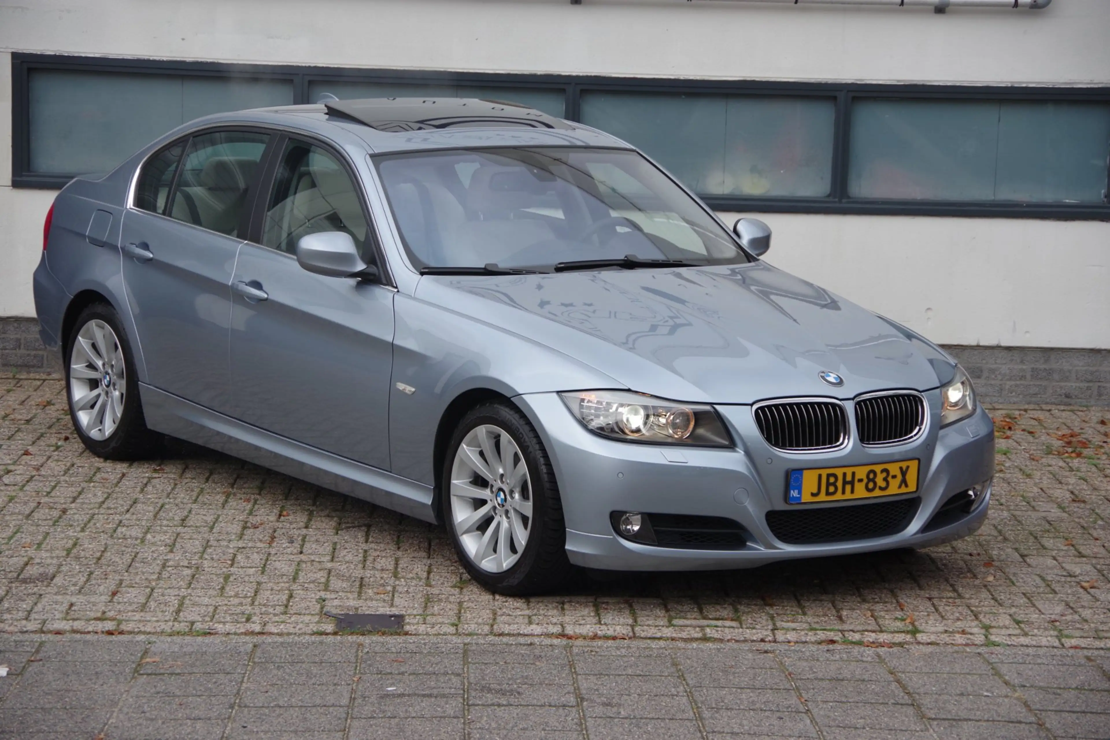 BMW 325 3-serie 325i High Executive |Nieuwstaat| Dealer on — photo 9