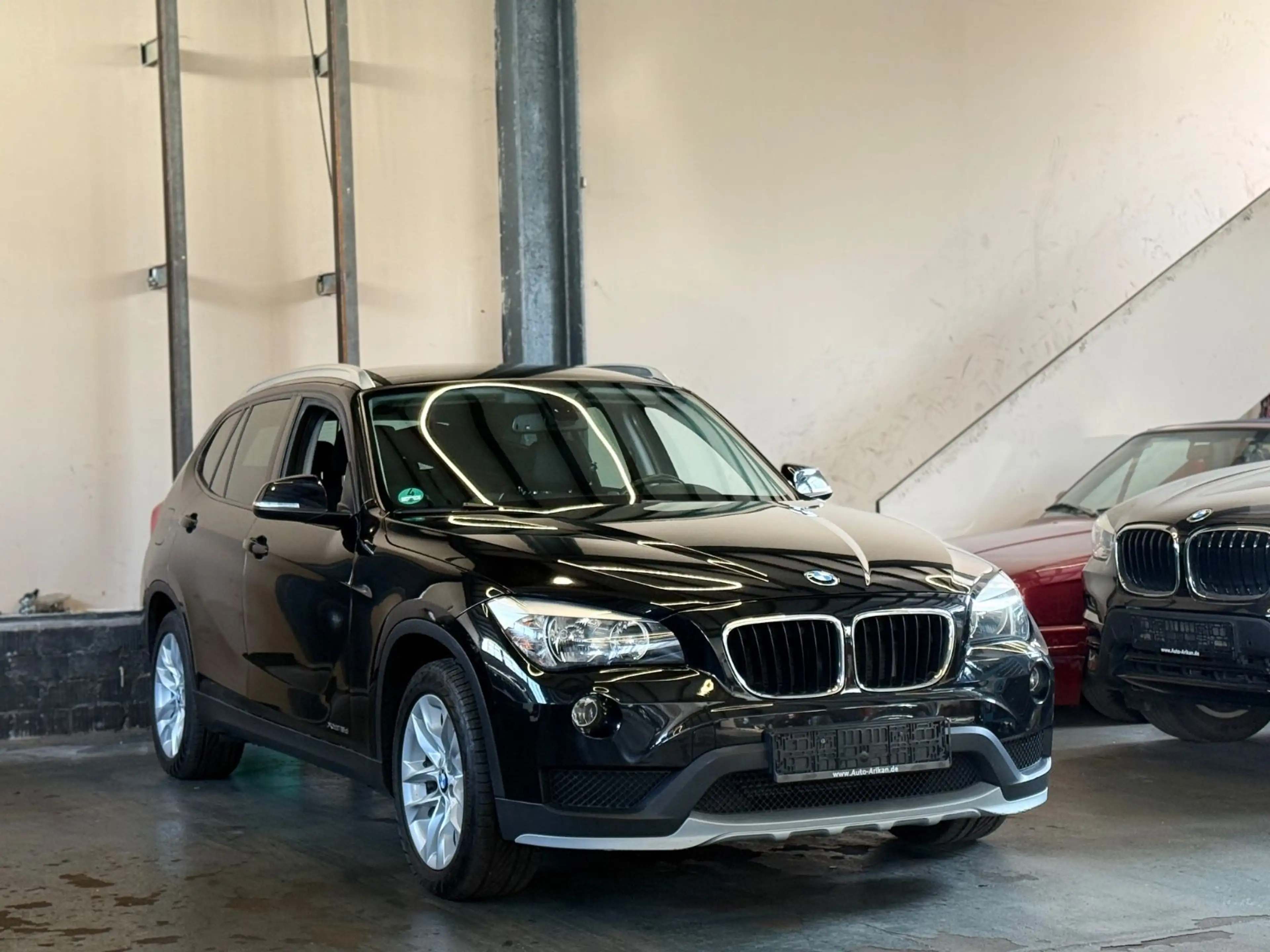BMW X1 xDrive 18 d Sportline — photo 2