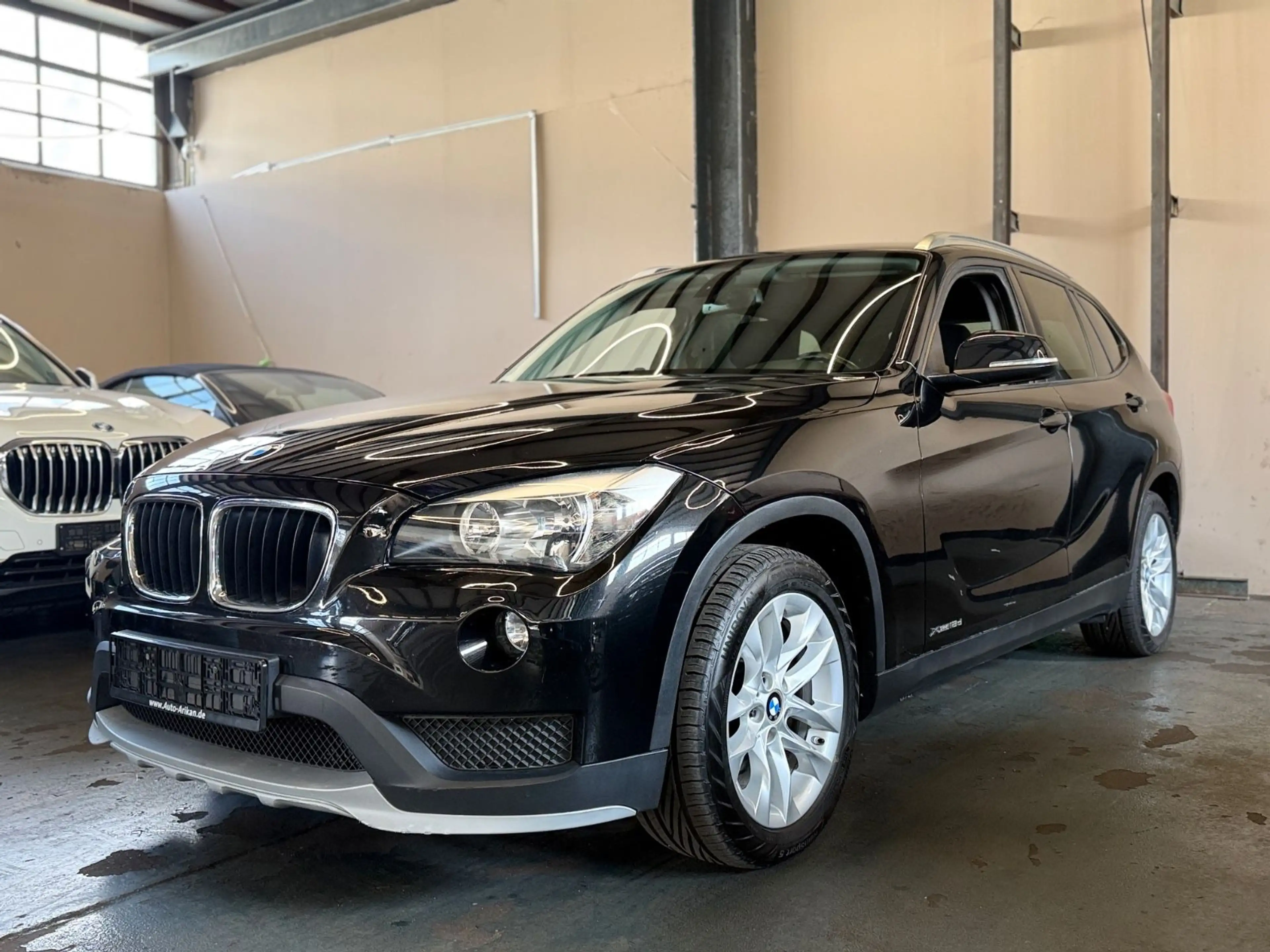 BMW X1 xDrive 18 d Sportline — photo 4