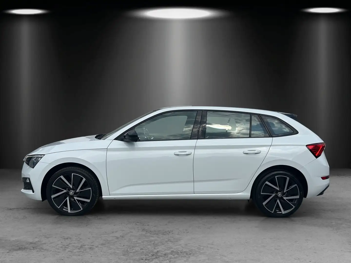 Skoda Scala Style 1,5l TSI DSG LED/ACC/PANO/SHZ/DAB/ Blanco - 2