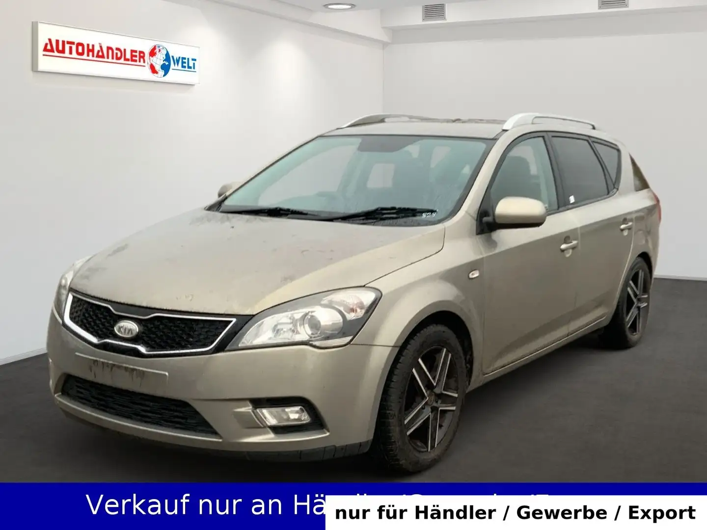 Kia Ceed / cee'd Ceed 1.6 CRDi RHD Automatik Beige - 1