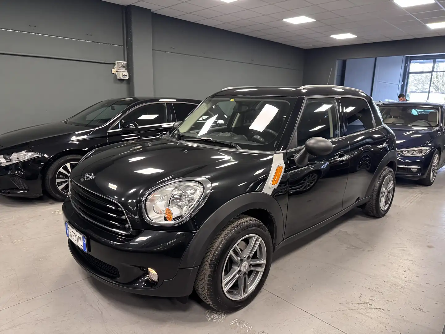 MINI Cooper D Countryman Cooper D Negru - 1