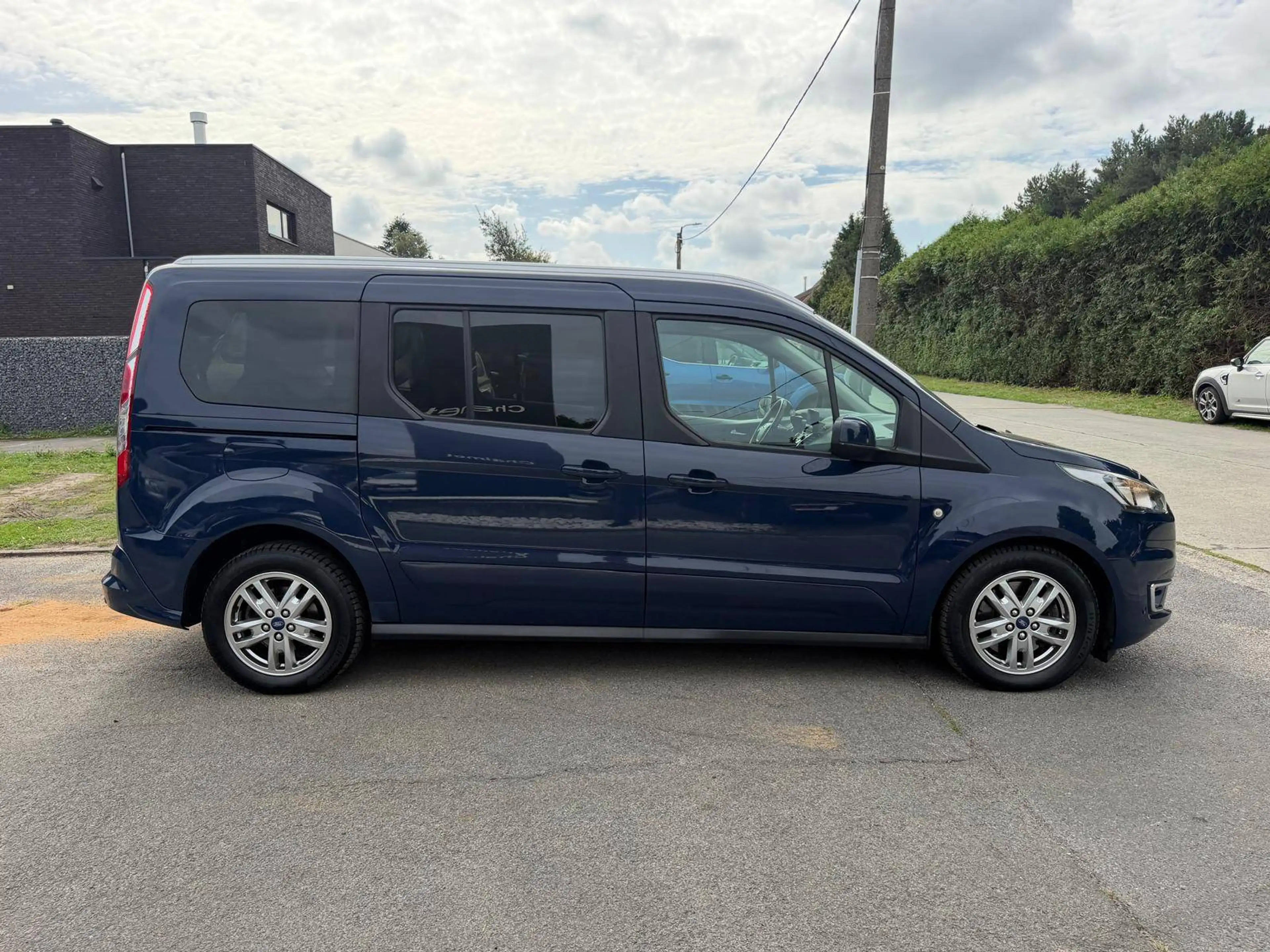 Ford Tourneo Connect Grand Tourneo Connect 1.5 TDCi Trend (EU6.2) / 7ZIT/ GARANTIE — photo 4