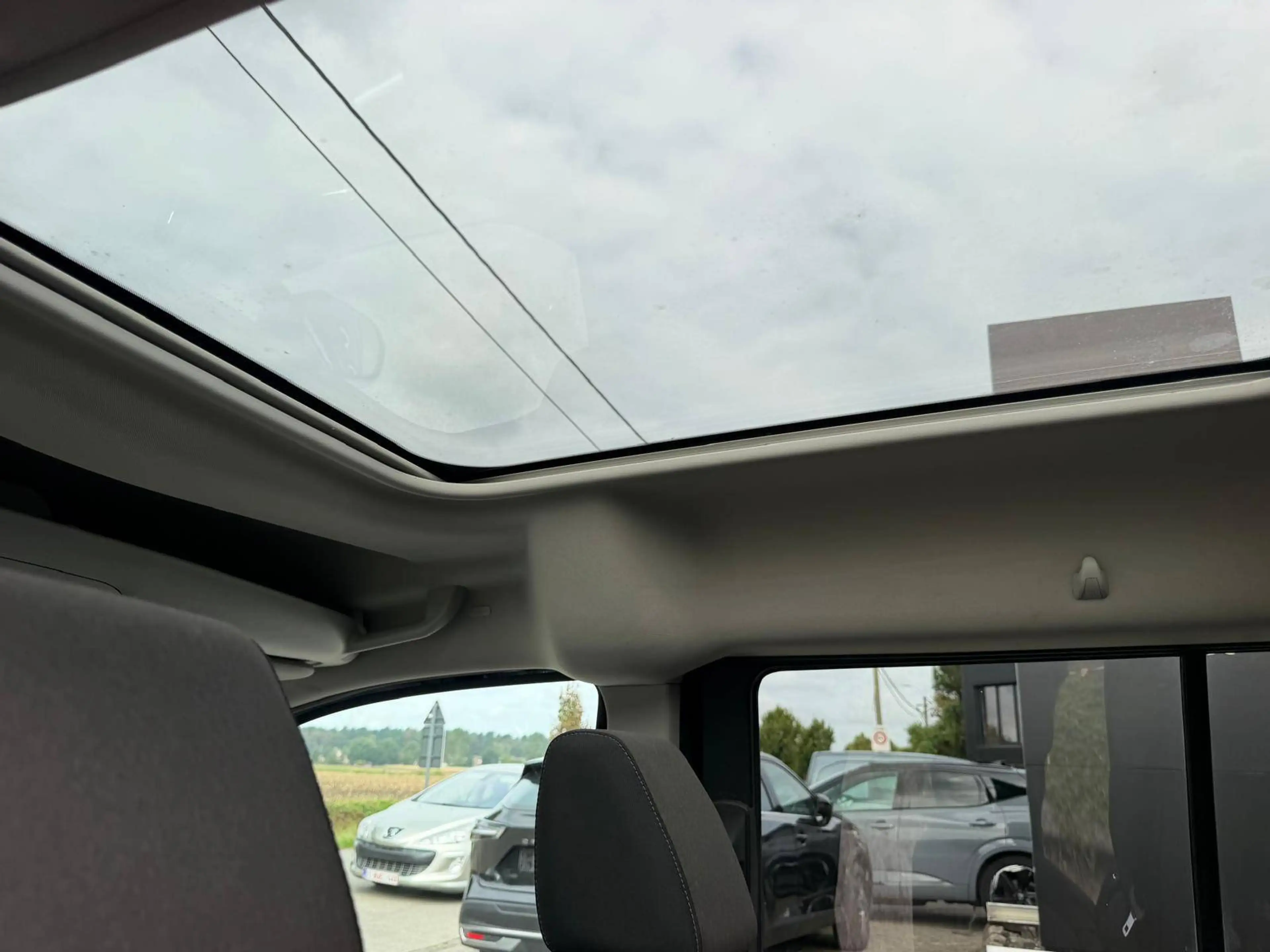 Ford Tourneo Connect Grand Tourneo Connect 1.5 TDCi Trend (EU6.2) / 7ZIT/ GARANTIE — photo 15