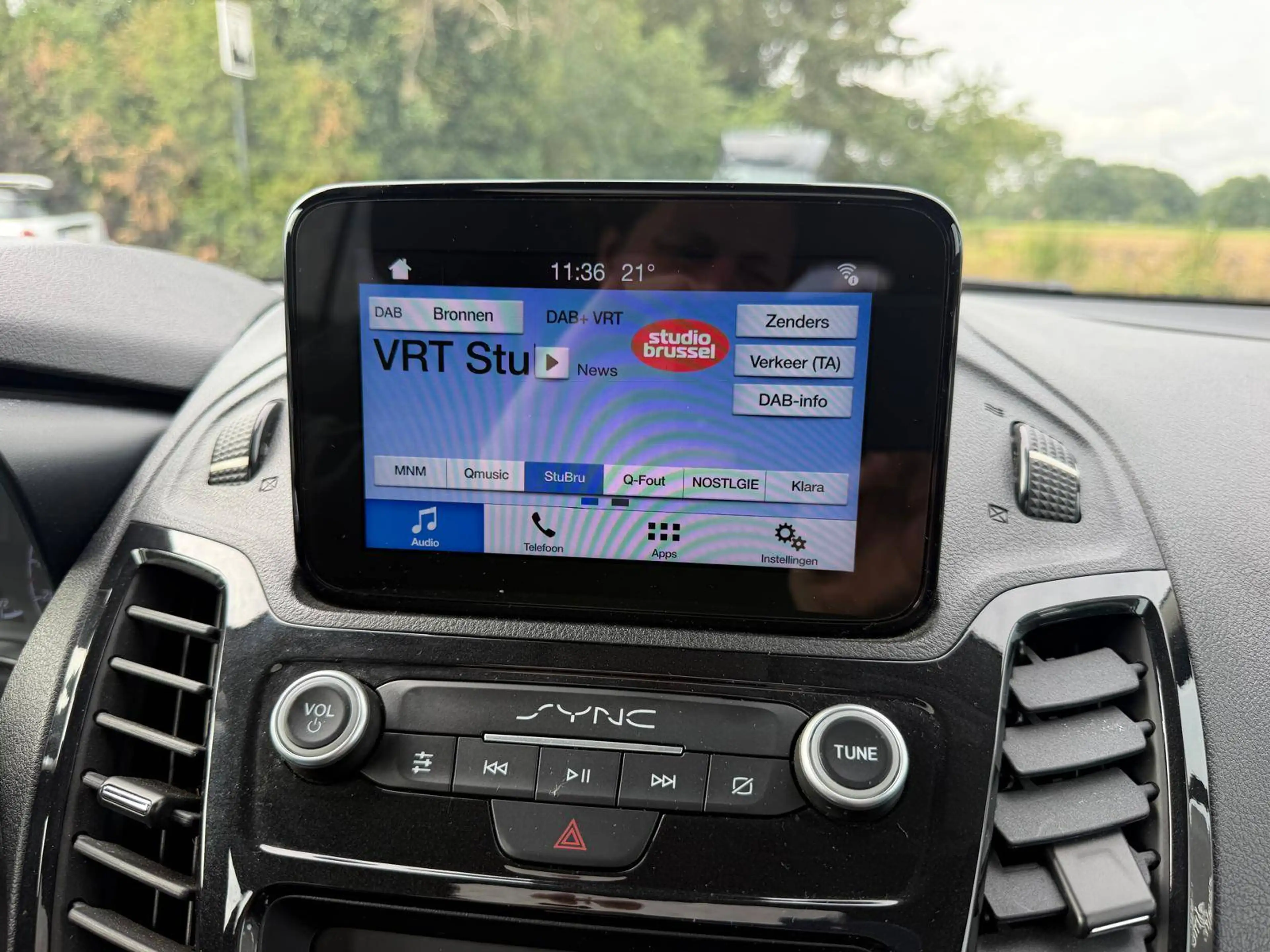 Ford Tourneo Connect Grand Tourneo Connect 1.5 TDCi Trend (EU6.2) / 7ZIT/ GARANTIE — photo 18