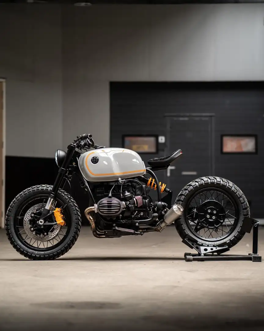 BMW R 100 R fully custom rebuild Beige - 1
