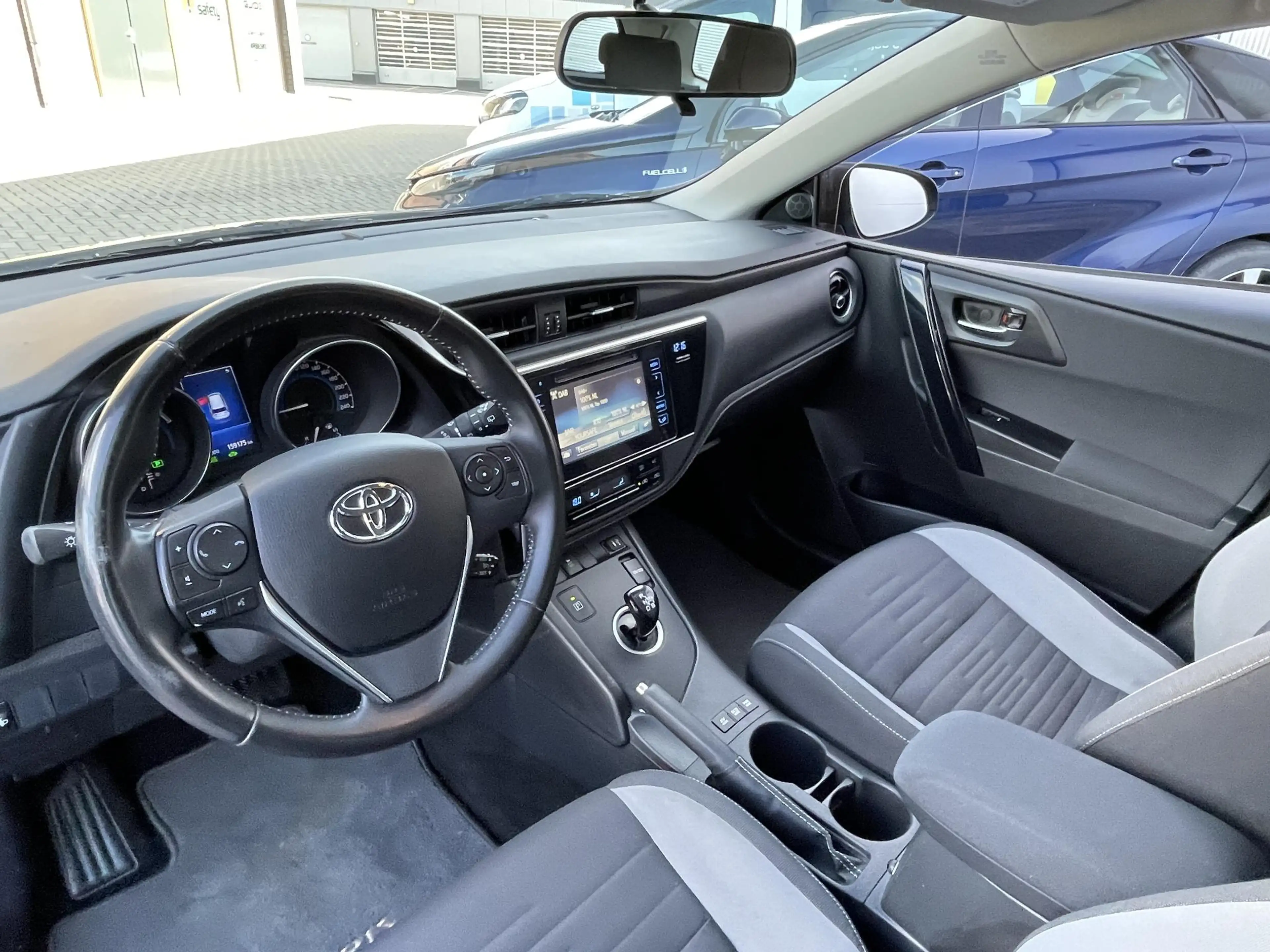 Toyota Auris Touring Sports 1.8 Hybrid Aspiration — photo 4