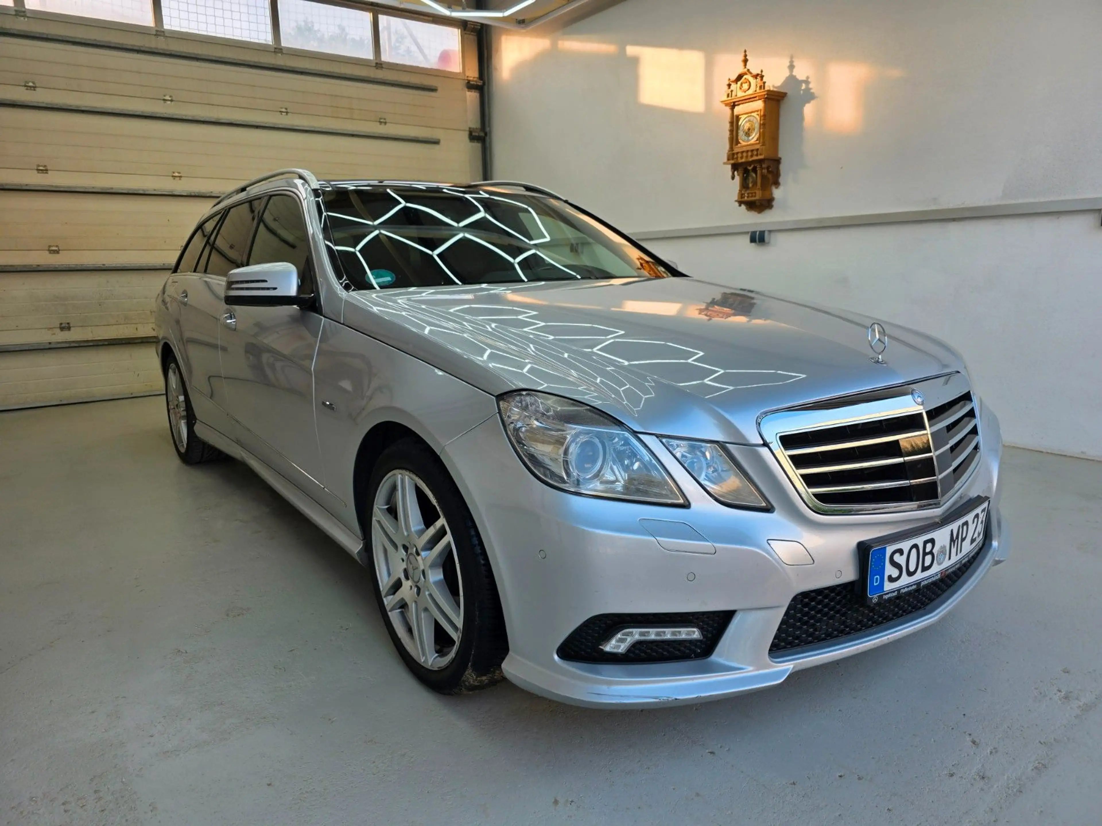 Mercedes-Benz E 350 E T-Modell E 350 CDI BlueEfficiency — photo 3