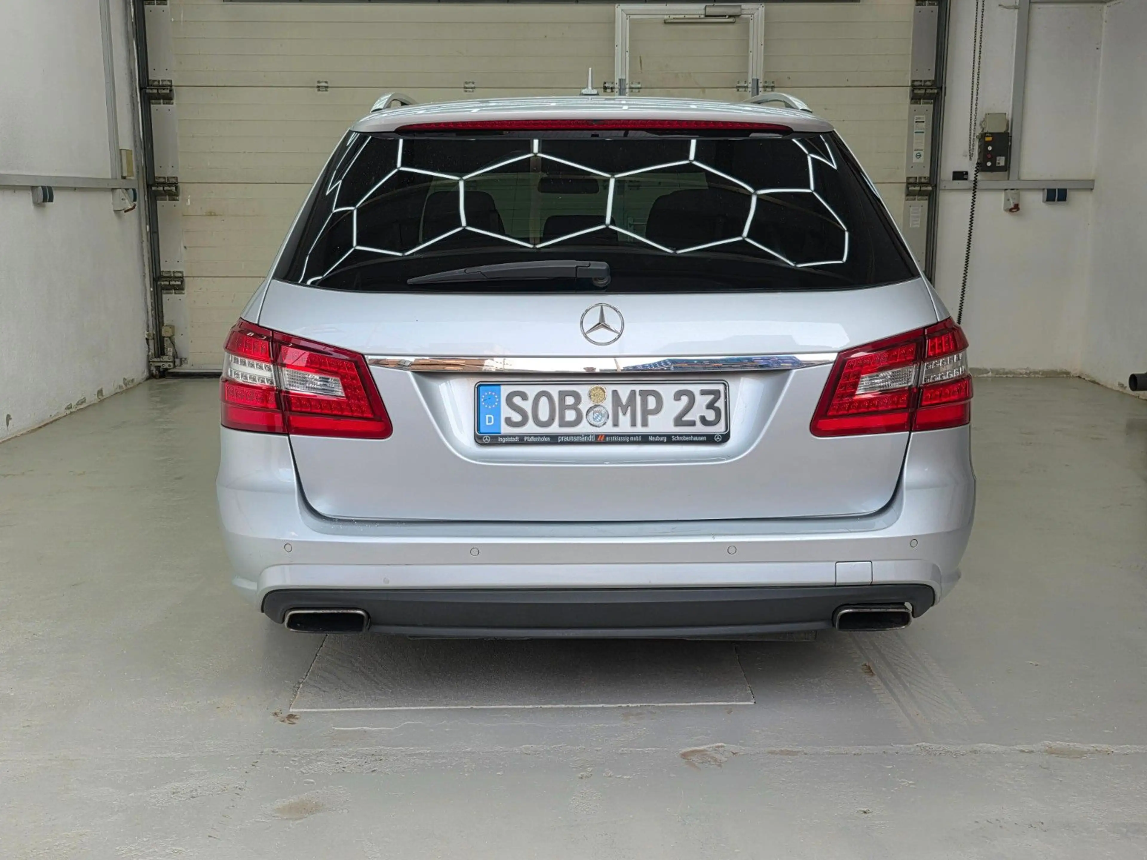 Mercedes-Benz E 350 E T-Modell E 350 CDI BlueEfficiency — photo 6