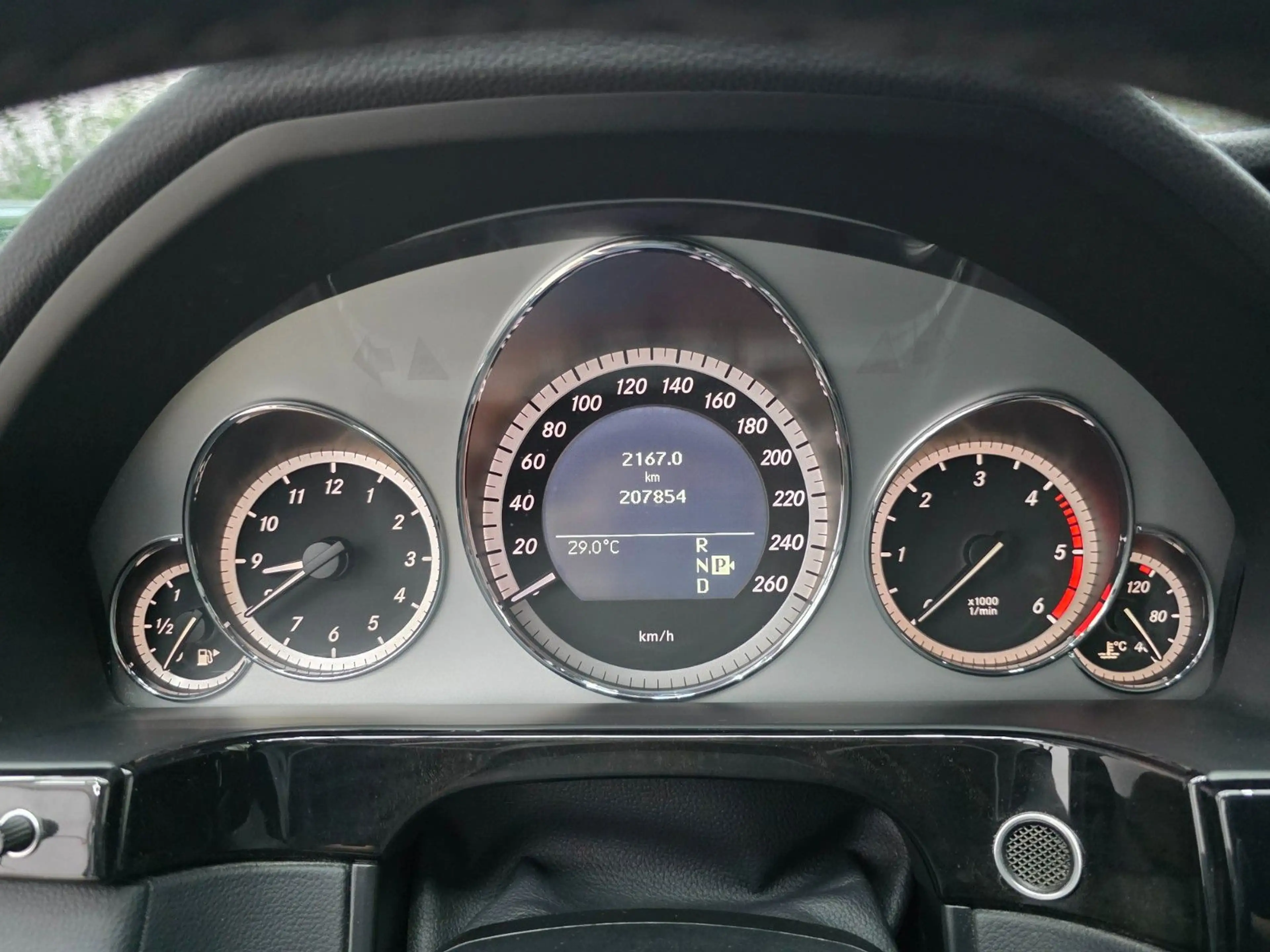 Mercedes-Benz E 350 E T-Modell E 350 CDI BlueEfficiency — photo 9