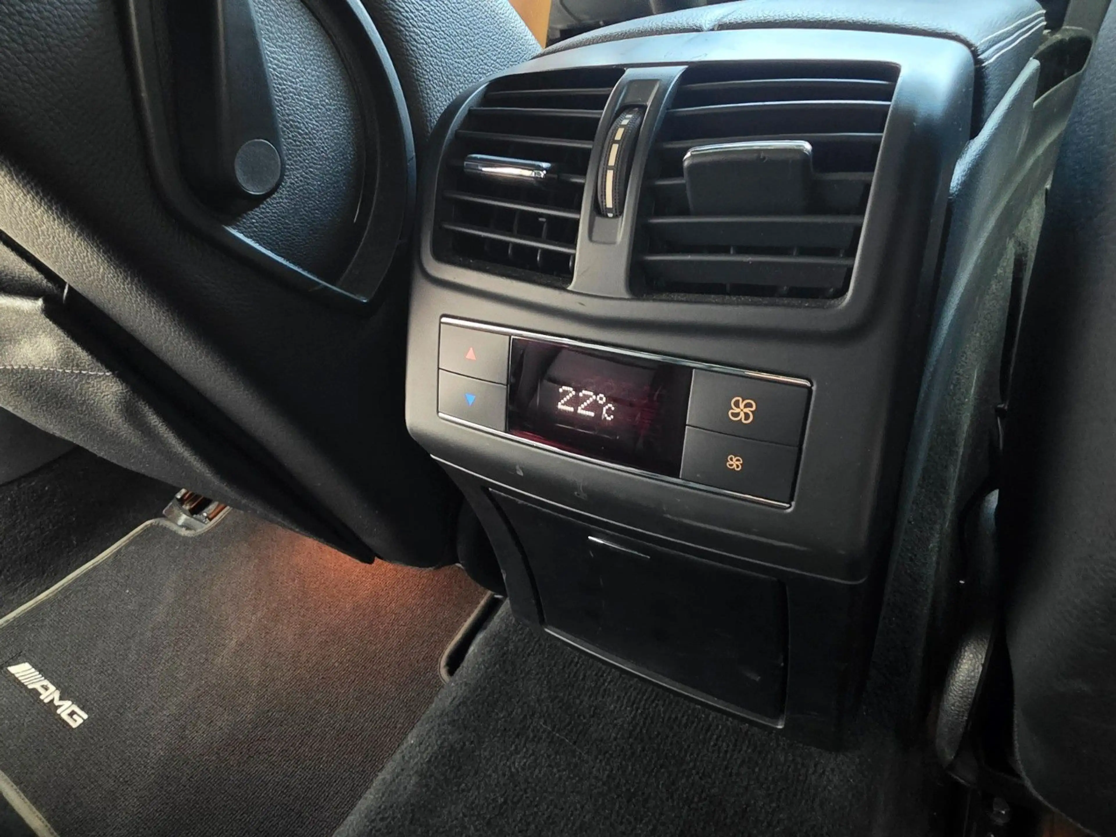 Mercedes-Benz E 350 E T-Modell E 350 CDI BlueEfficiency — photo 13