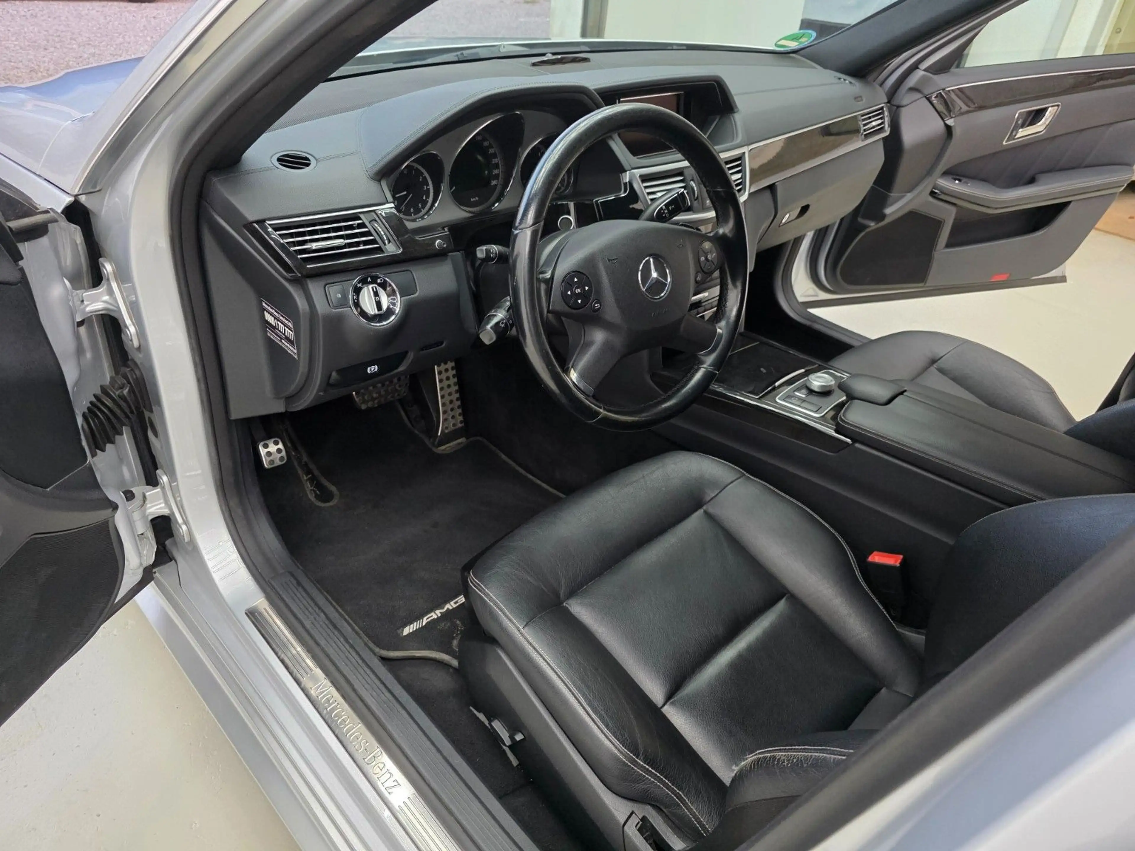Mercedes-Benz E 350 E T-Modell E 350 CDI BlueEfficiency — photo 10