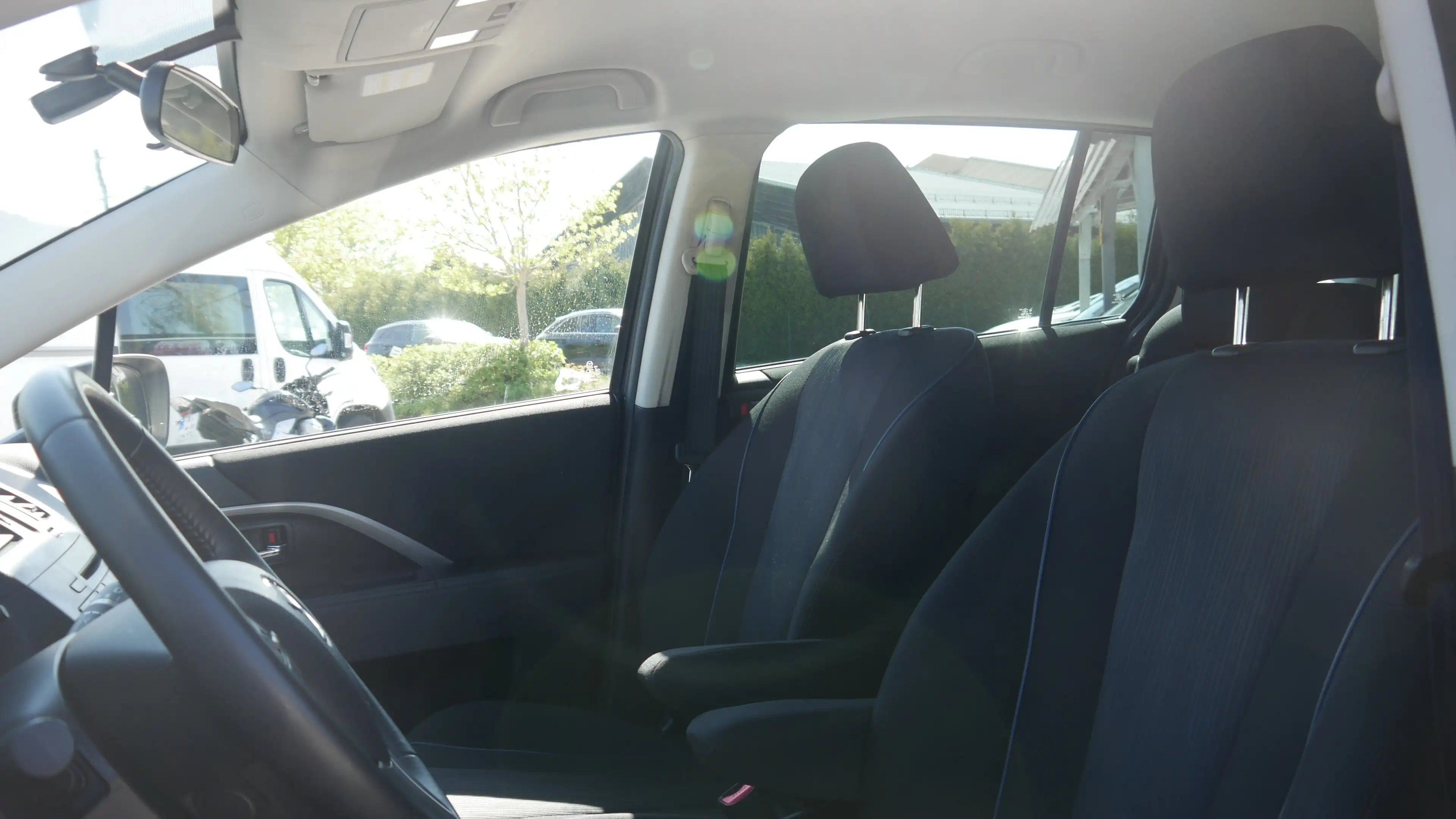Mazda 5 TÜV,- Kundendienst Neu 2. Hand Sitzheiz. Klima — photo 13