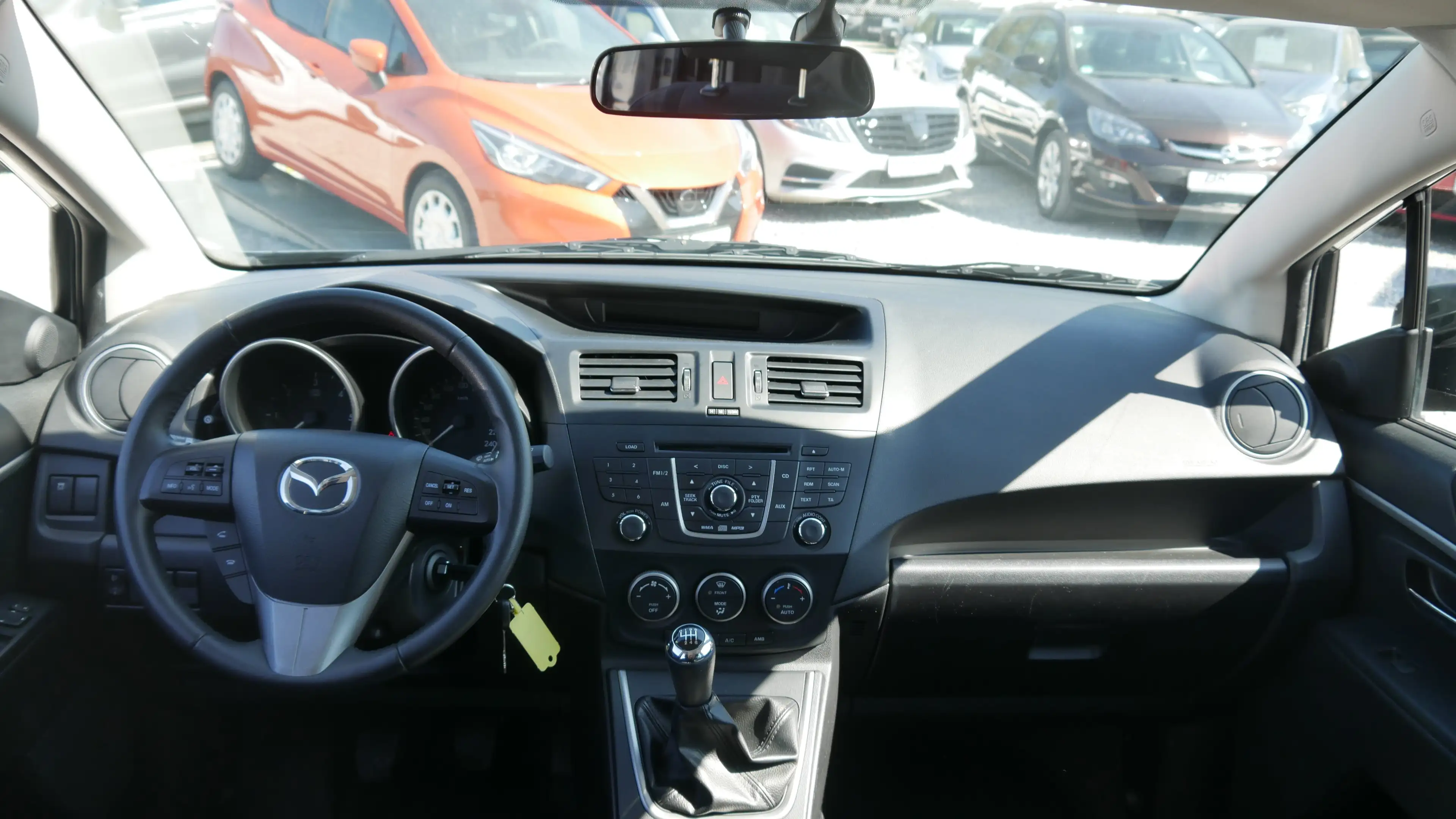 Mazda 5 TÜV,- Kundendienst Neu 2. Hand Sitzheiz. Klima — photo 11
