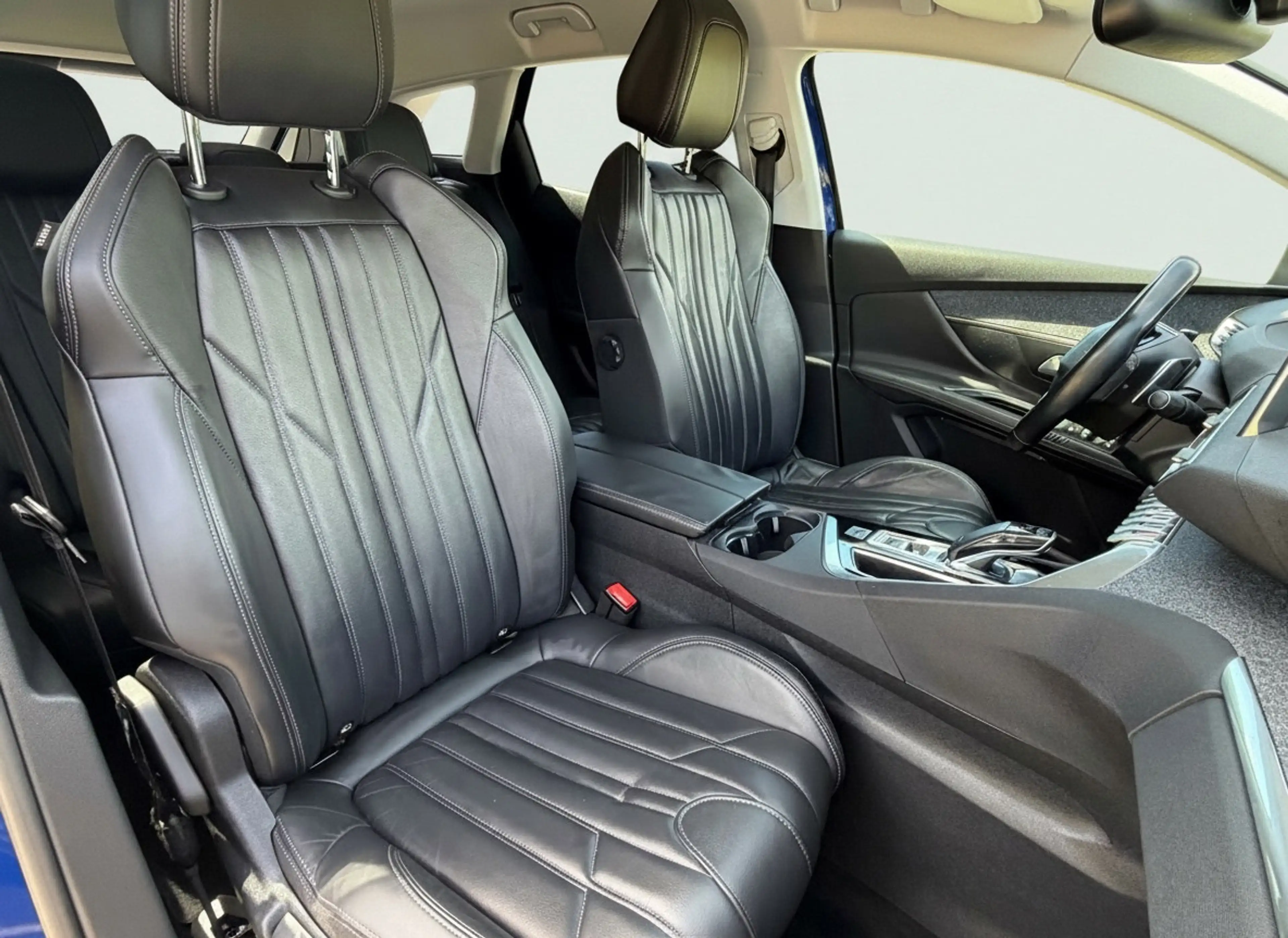 Peugeot 3008 1.2 PureTech AUTOMAAT Allure, achteruitrijcamera, — photo 4