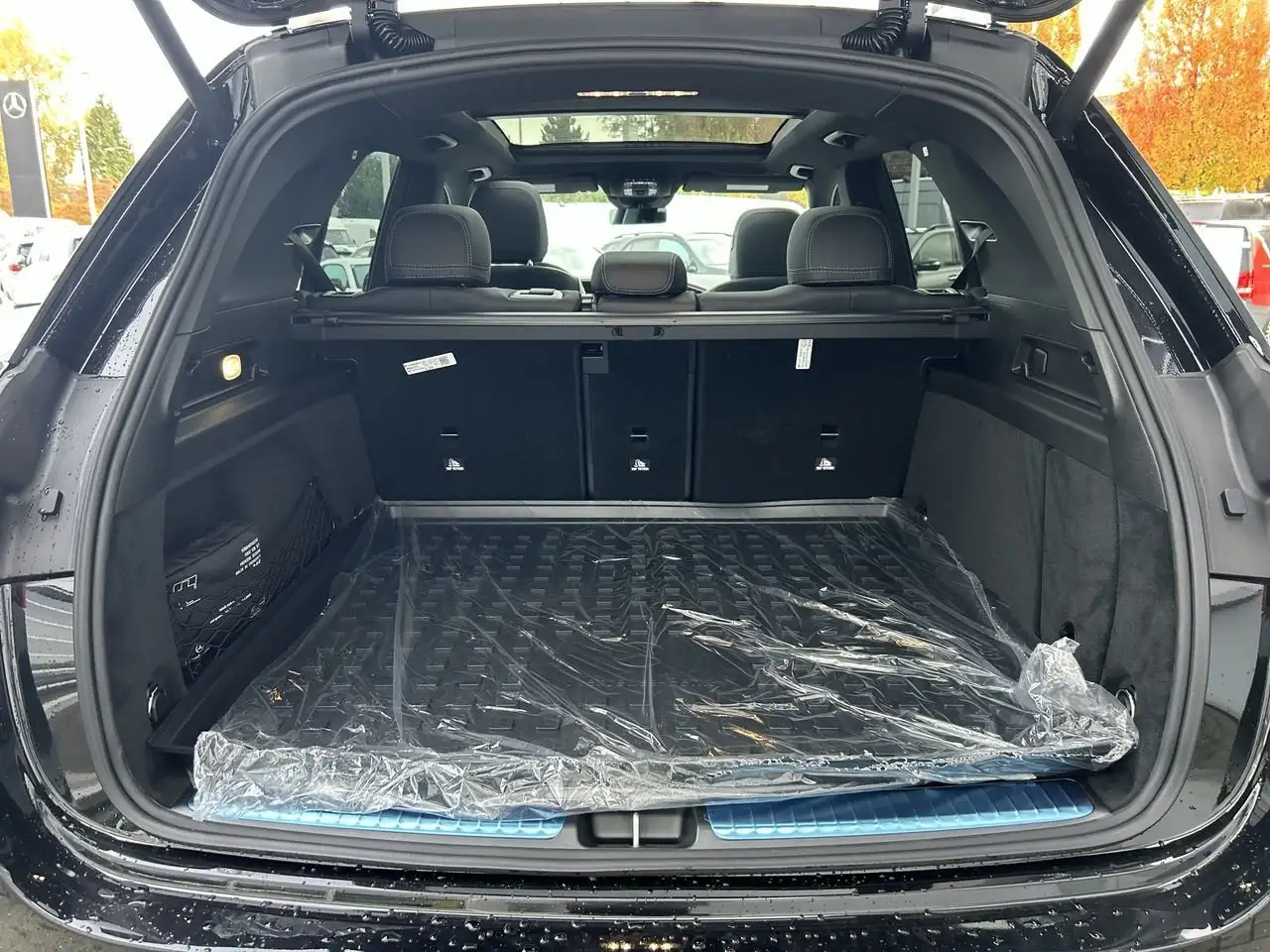 Mercedes-Benz GLE снимка Mercedes-Benz GLE