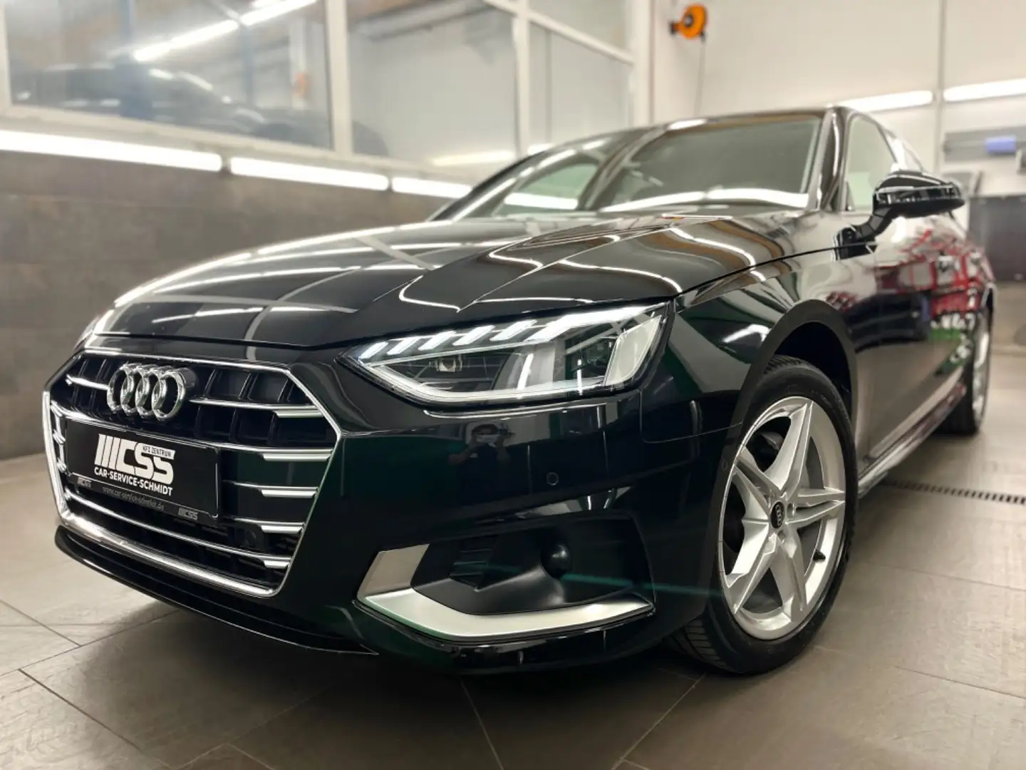 Audi A4 Lim. 40 TFSI advanced*ACC*LED*DAB*AHK*Virtuel Schwarz - 1