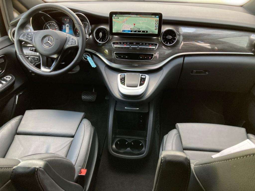 Mercedes-Benz V 250