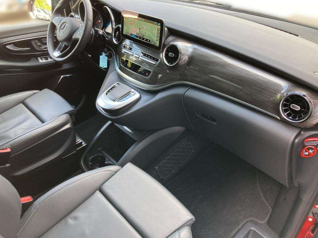 Mercedes-Benz V 250