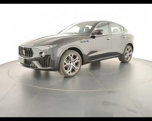 Maserati Levante GT HYBRID 330 HP MY22