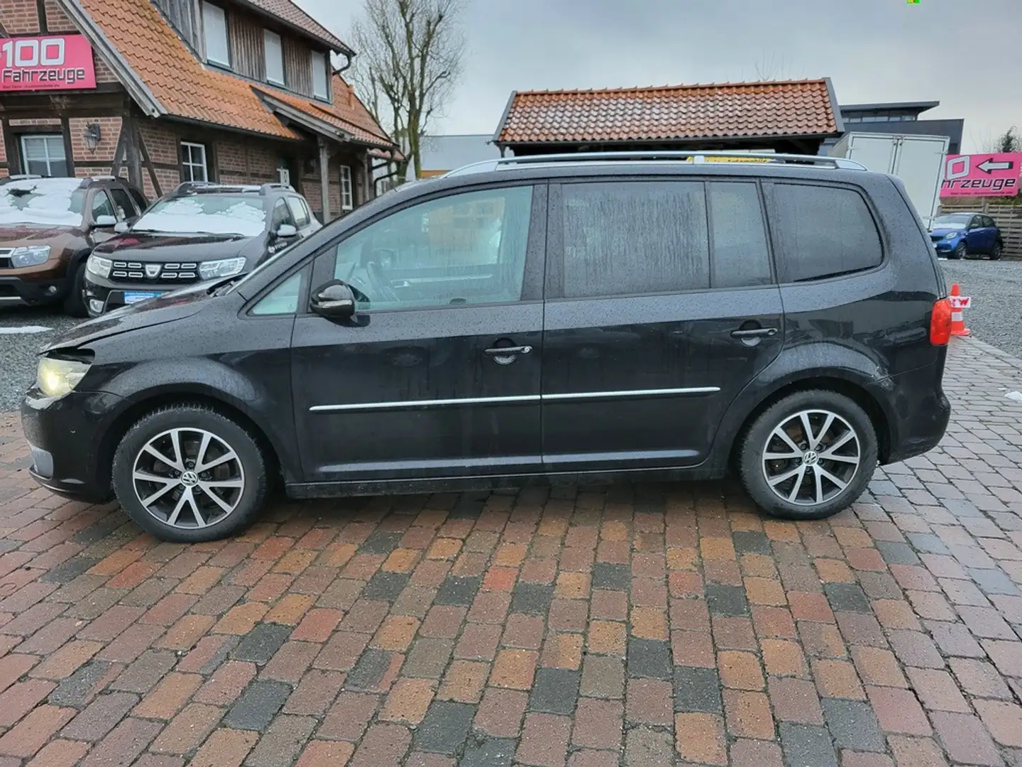 Volkswagen Touran 1.2 TSI BMT Highline, 7-Sitzer, Leder Noir - 2