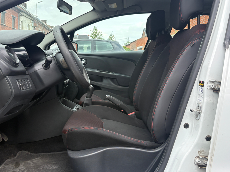 Renault Clio Clio 1.2i Collection — photo 11