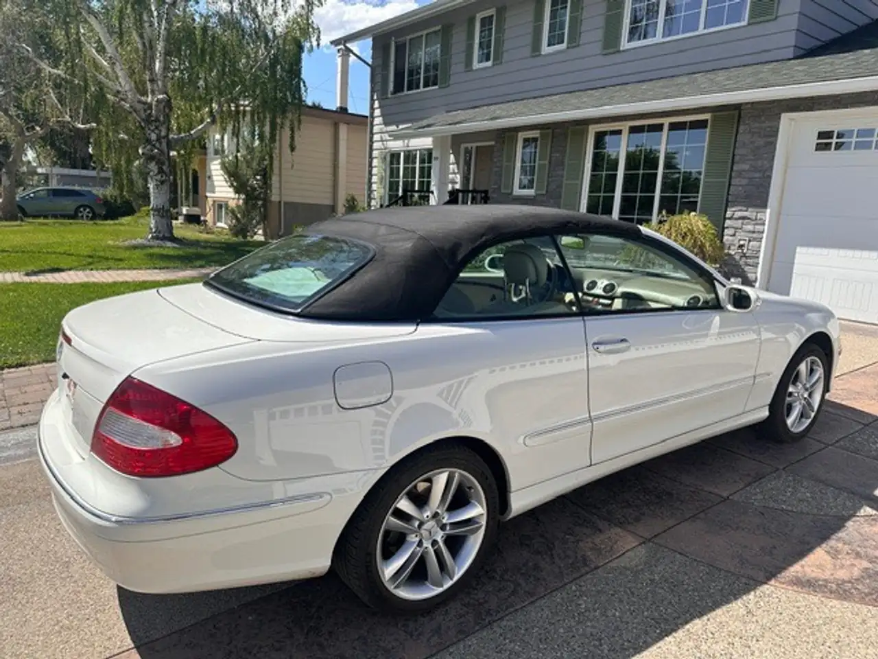 Mercedes-Benz CLK снимка Mercedes-Benz CLK