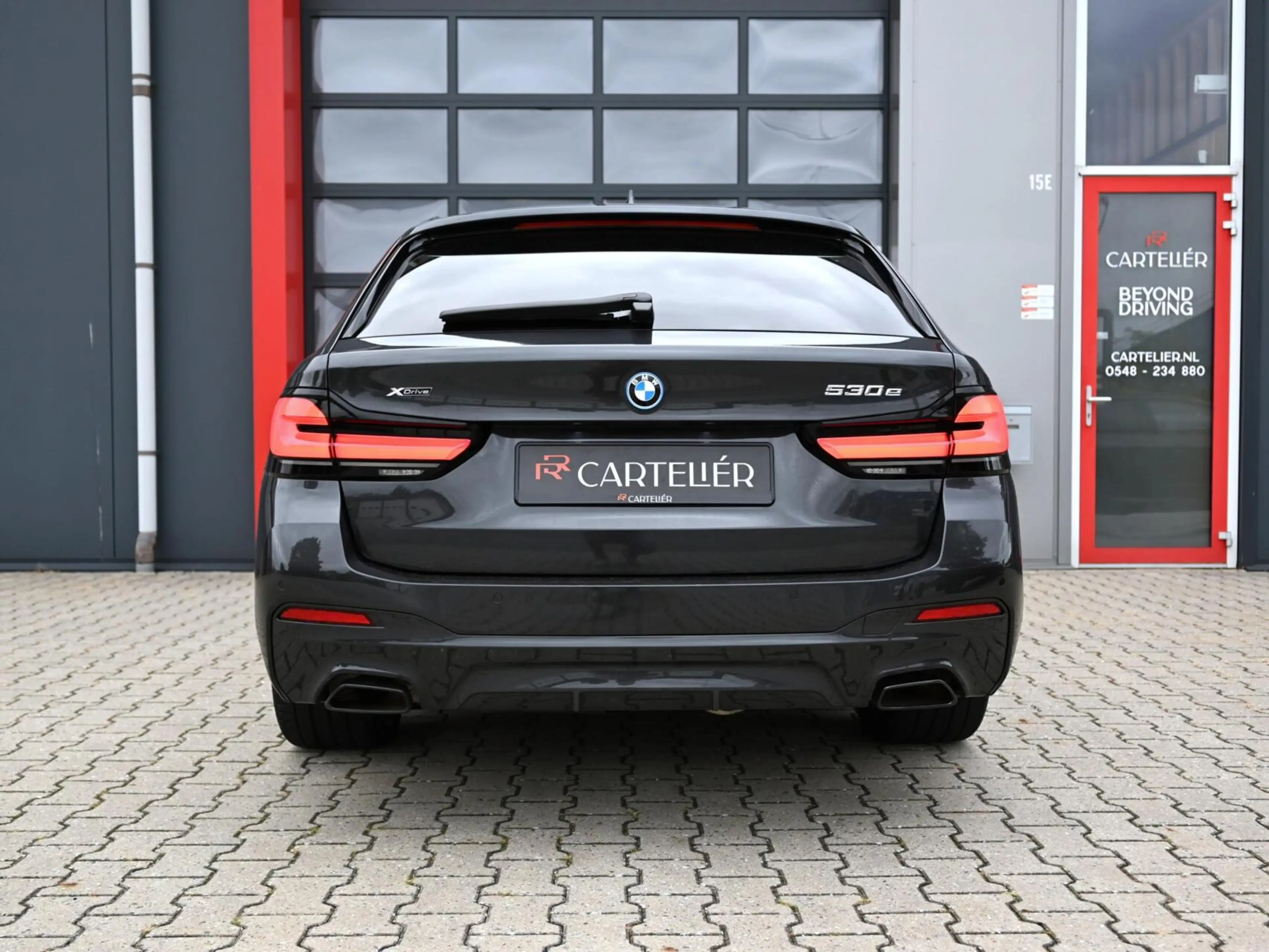 BMW 530 5-serie Touring 530e xDrive M-Sport | Pano | 20'' — photo 13