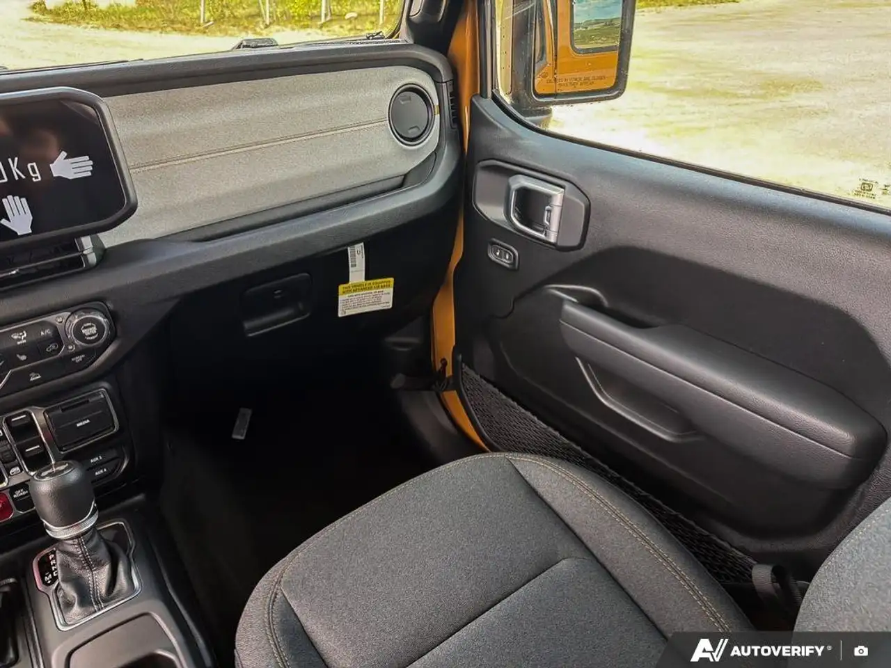 Jeep Wrangler photo Jeep Wrangler