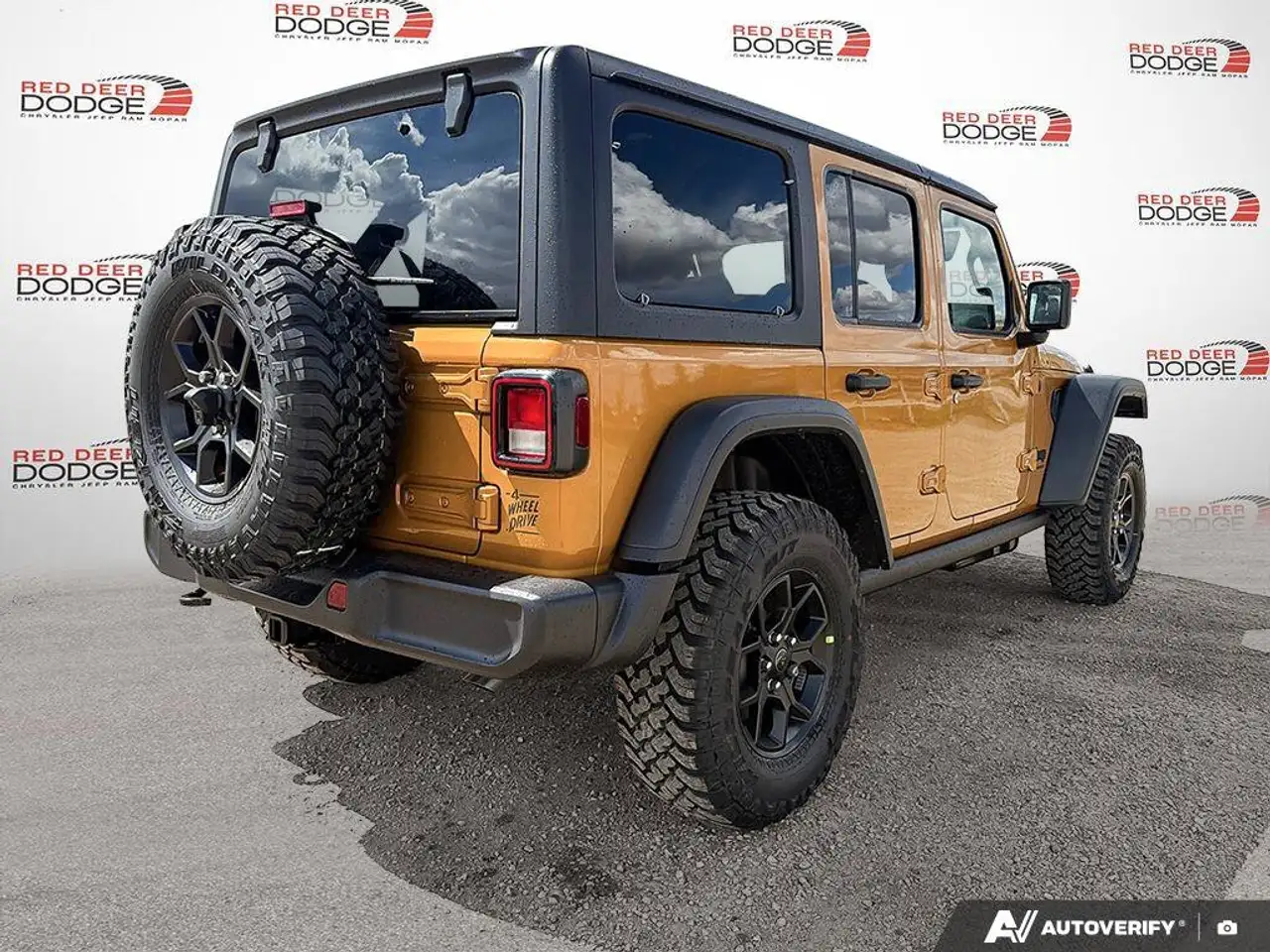 Jeep Wrangler photo Jeep Wrangler