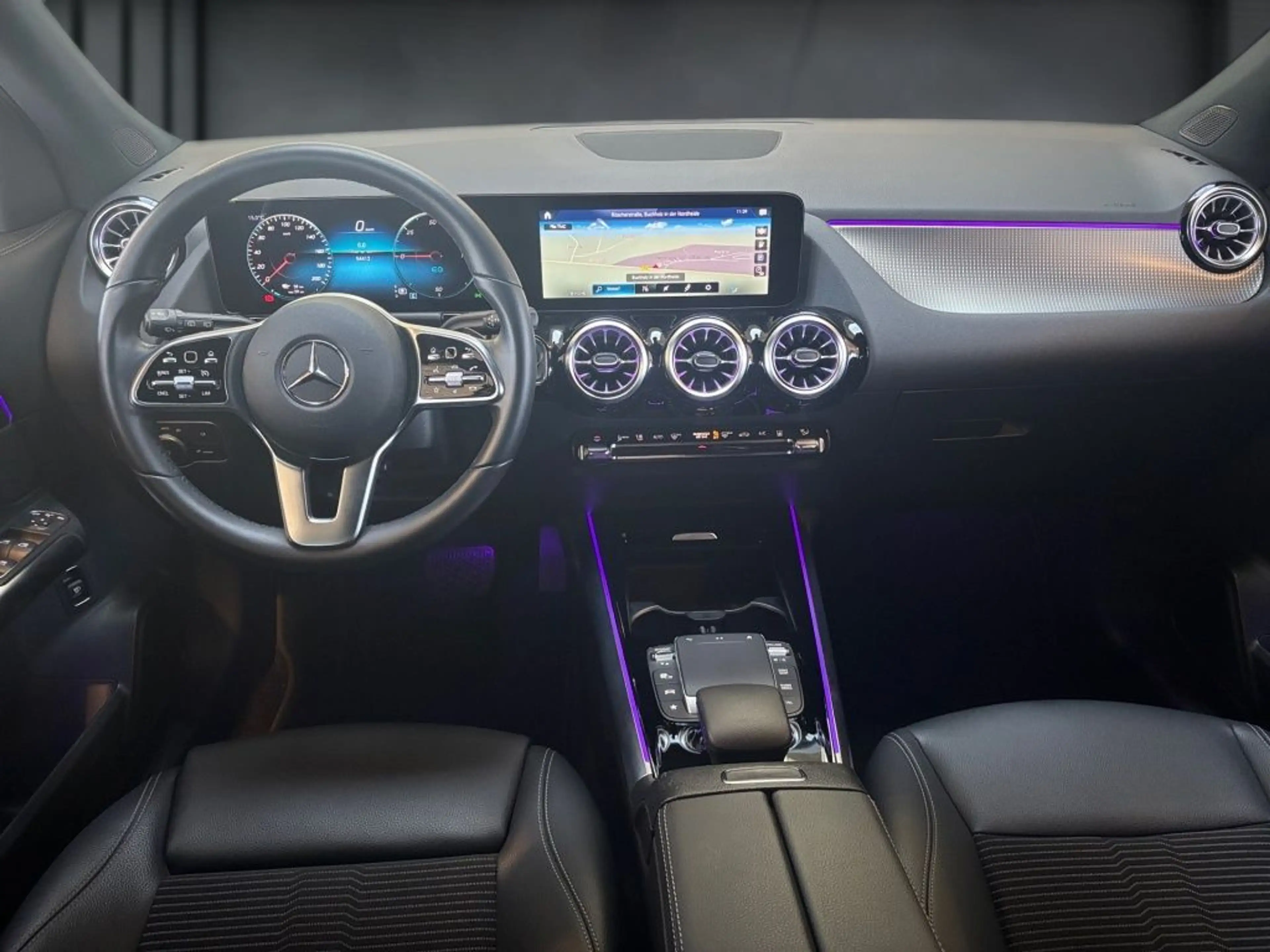 Mercedes-Benz EQA 250 AHK+SHZ+MBUX+AMBIENTE+CARPLAY+KAMERA — photo 15